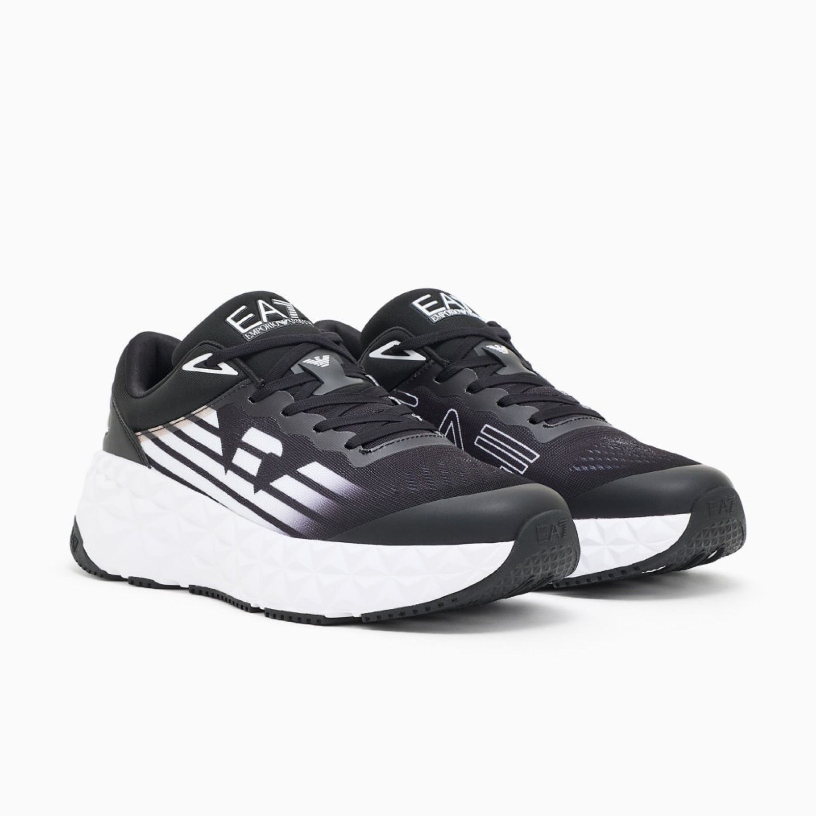Мъжки маратонки EA7 Emporio Armani Ultimate C2 Kombat Men Sneakers X8X239 XK432 MC001 Medial View