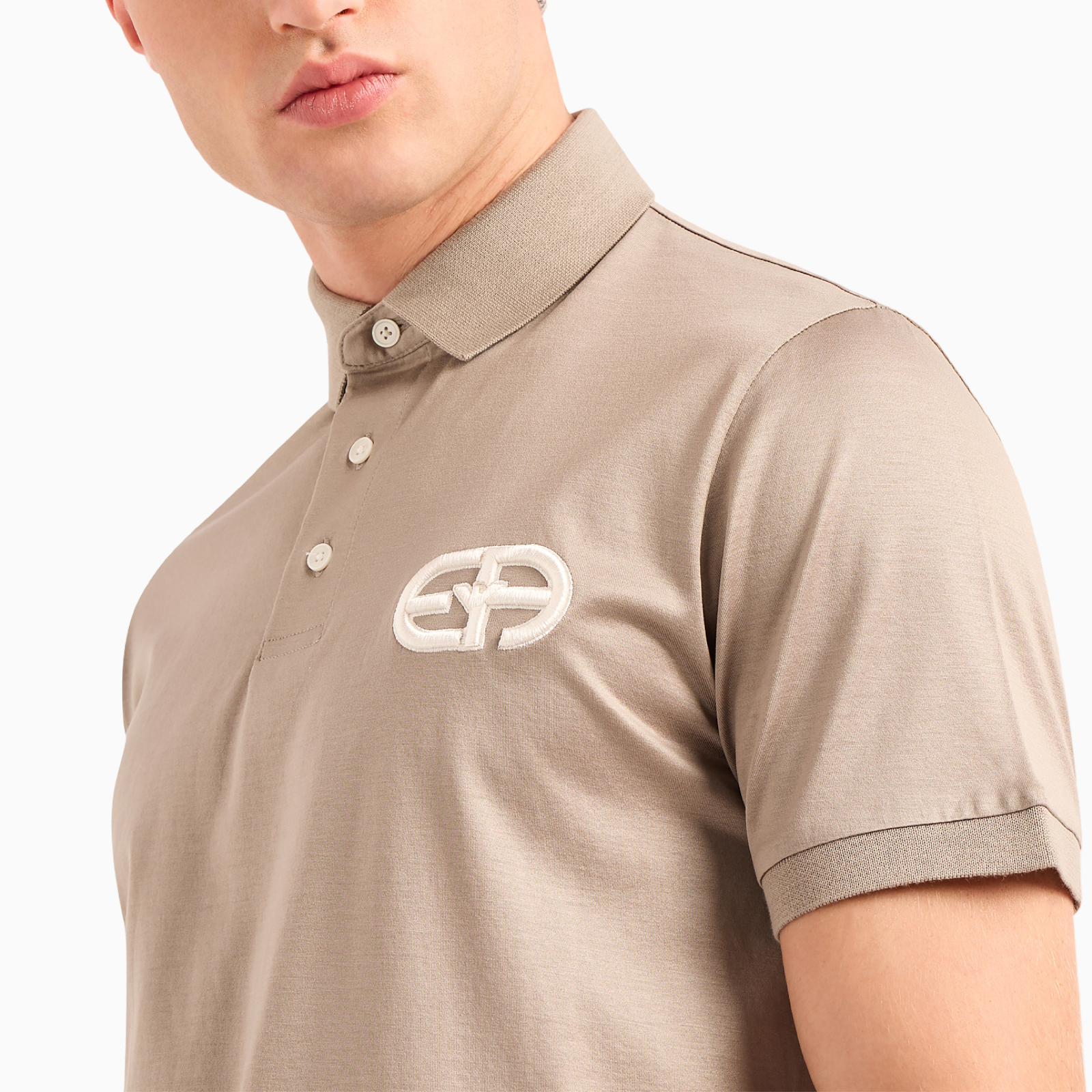 Мъжка бежова поло тениска Emporio Armani 8N1FB6 1JUVZ 0643 Close-Up