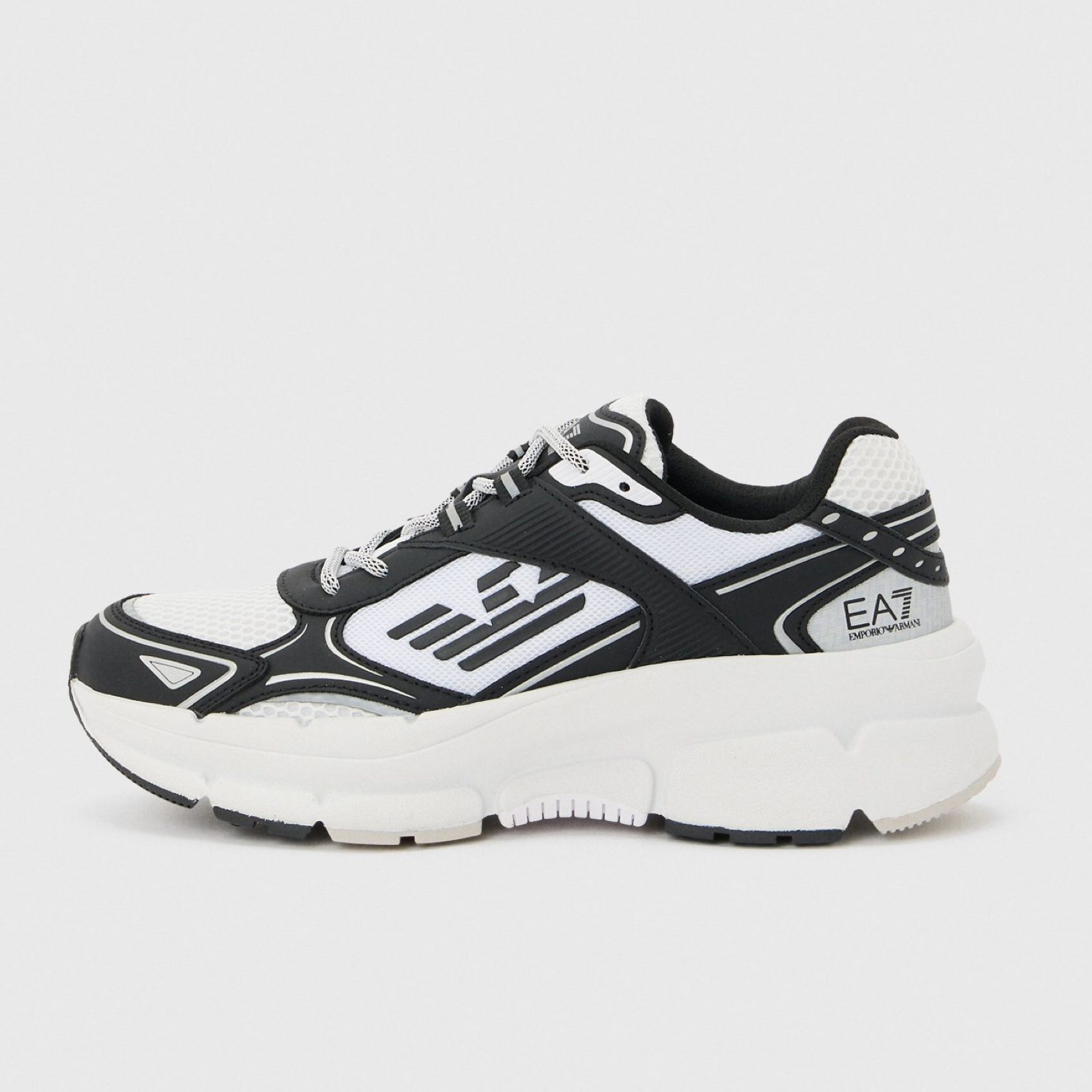 Мъжки маратонки EA7 Emporio Armani Men Sneakers 7X000663 AF23619 MC001 Lateral View