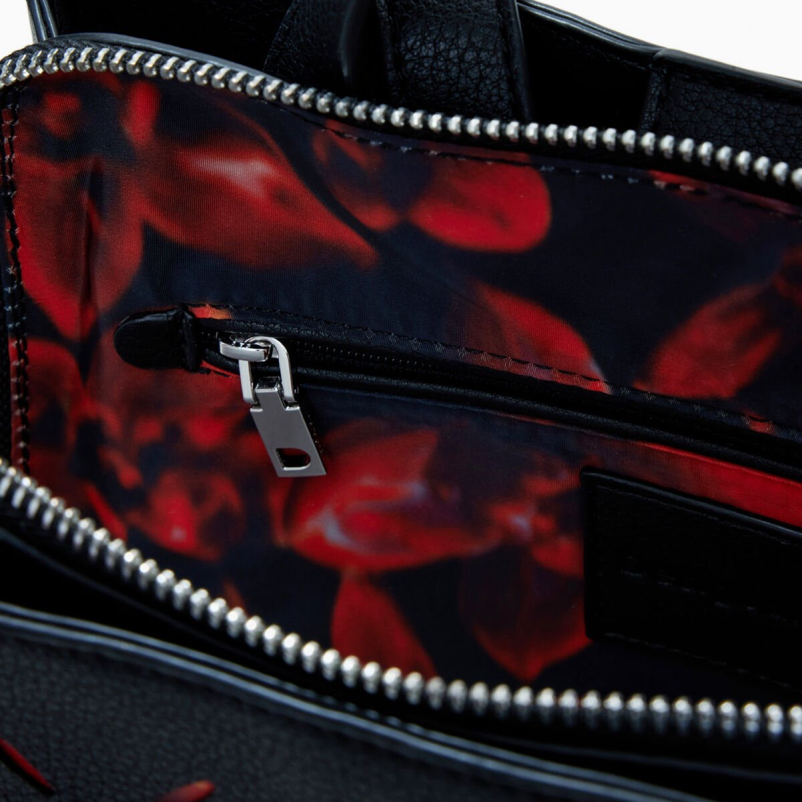 Дамска раница Desigual Women Rucksack 25WAKP15 Inside View