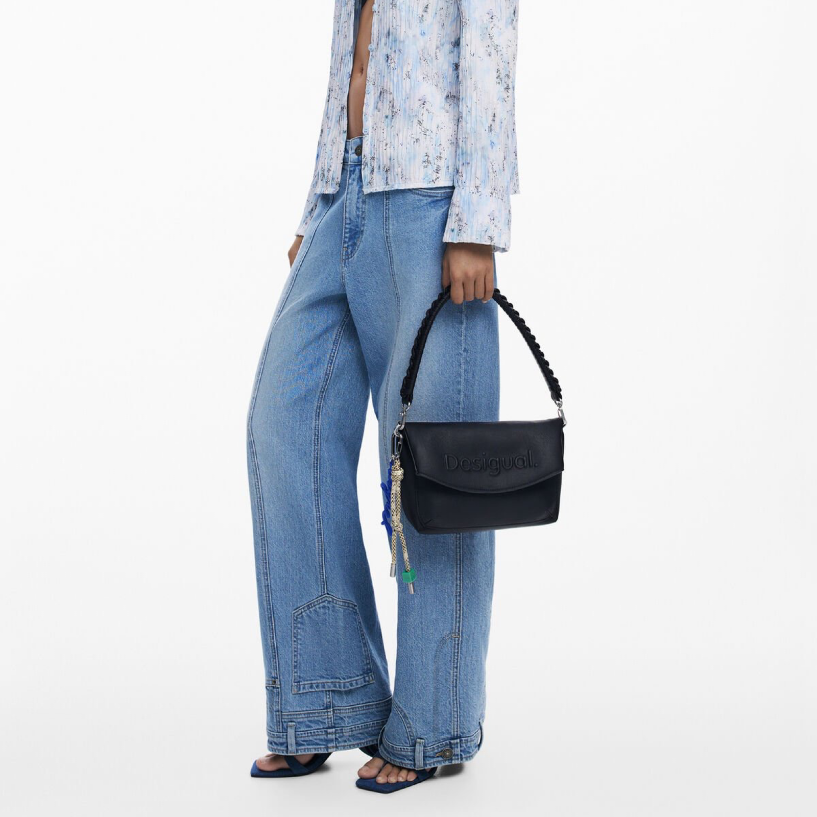 Дамска черна чанта Desigual Women Handbag 25WAXPAL Hand View