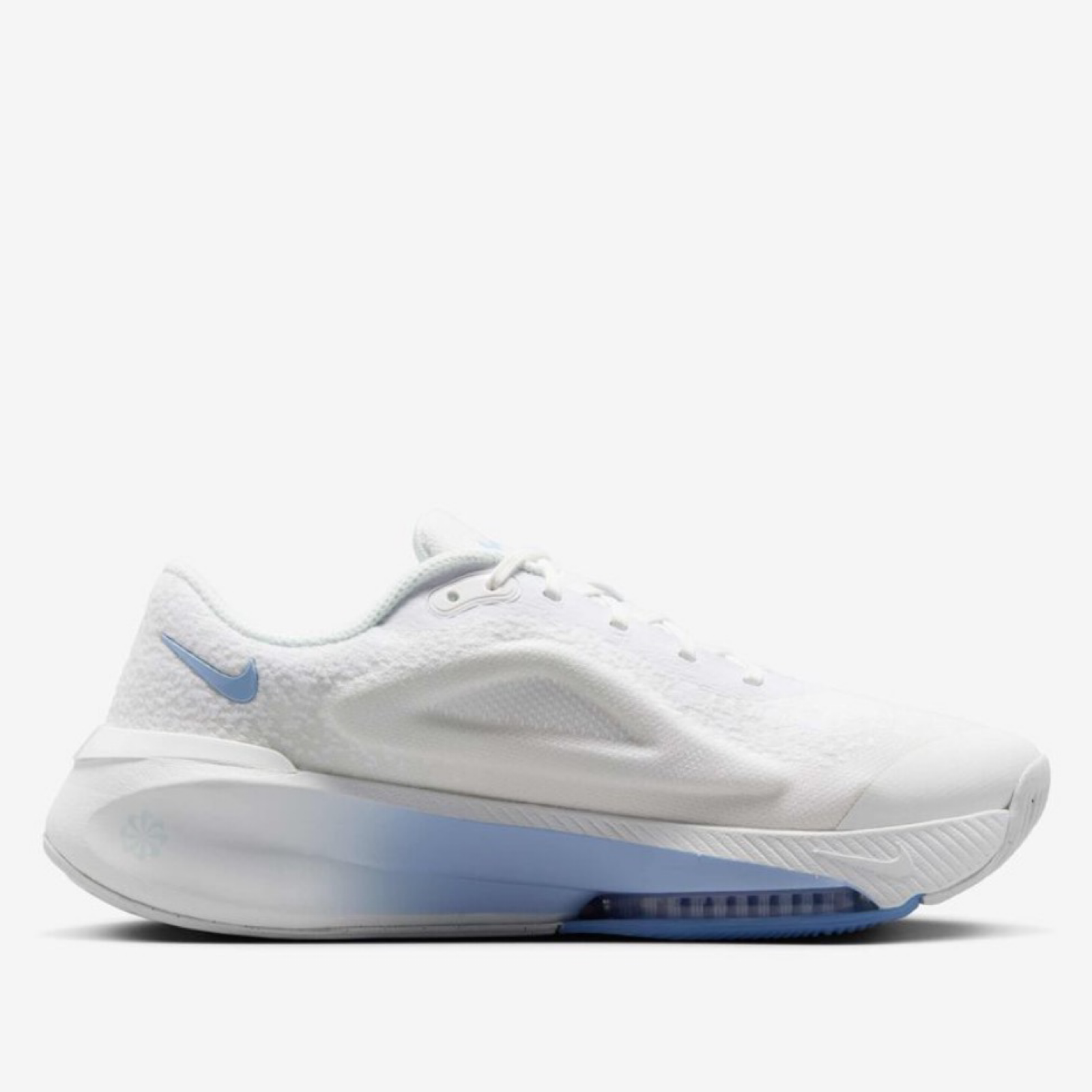 Дамски маратонки за фитнес Nike Versair Women Sneakers DZ3547-106 Medial View