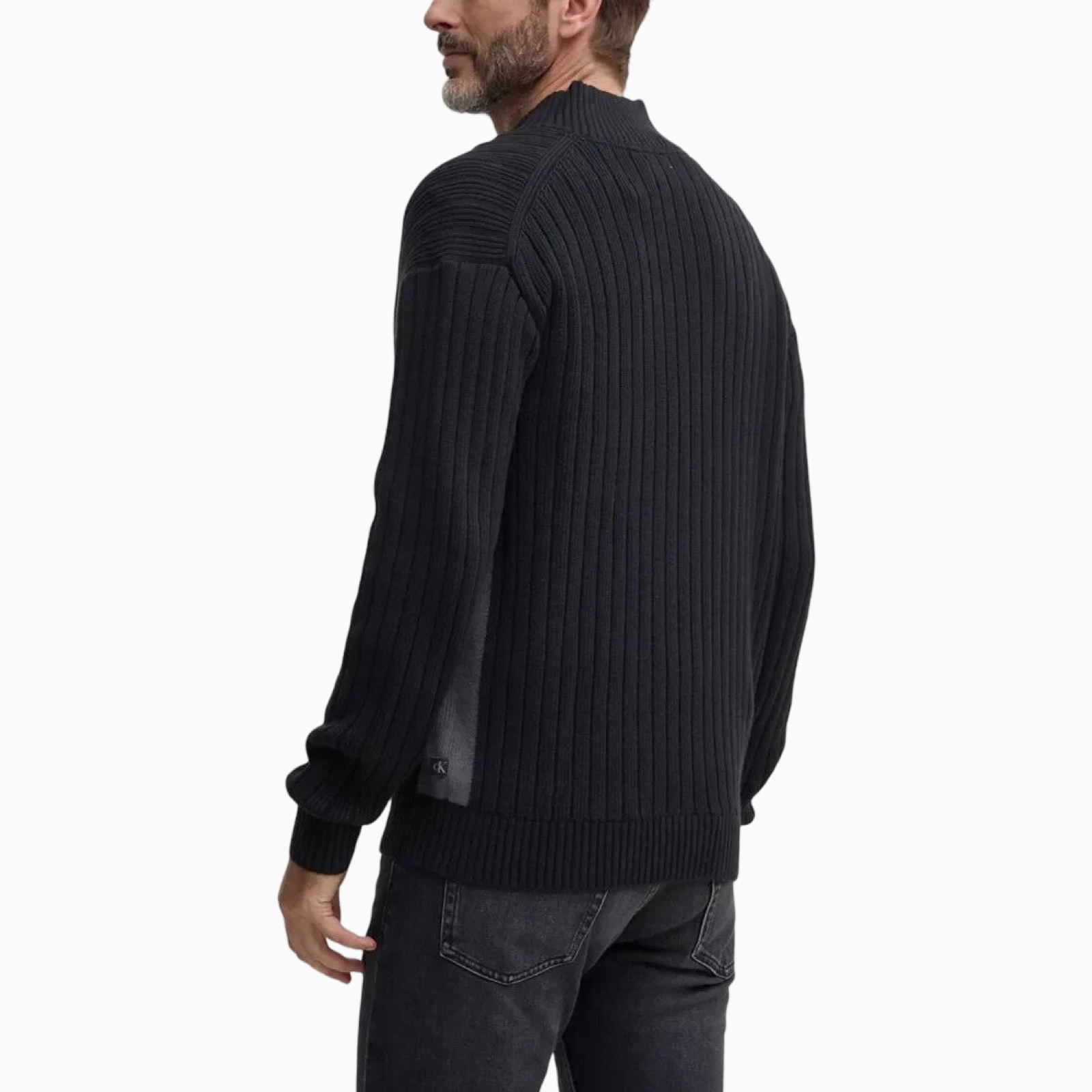 Мъжка черна жилетка Calvin Klein Jeans J30J326199