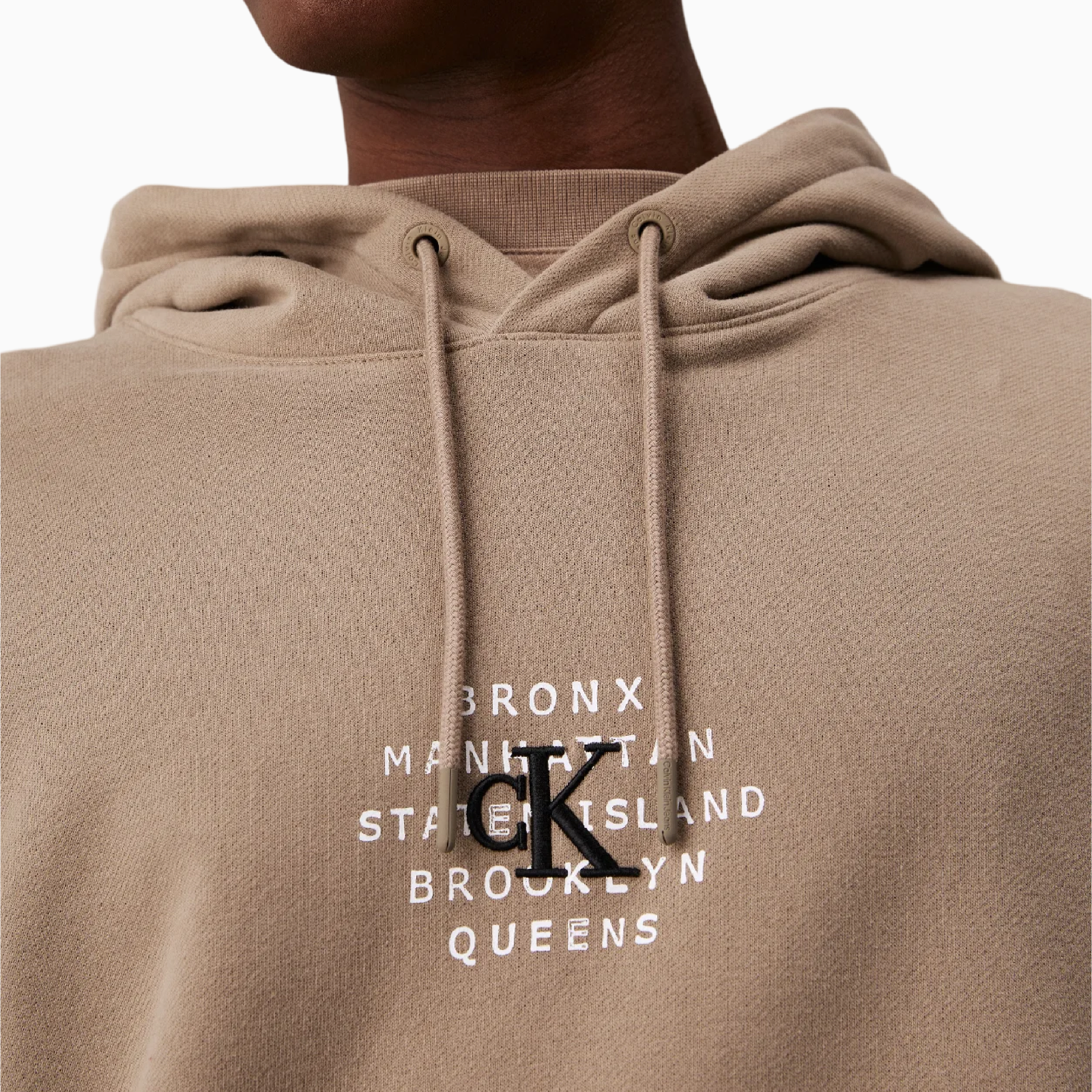Мъжко бежово худи Calvin Klein Jeans
J30J326879