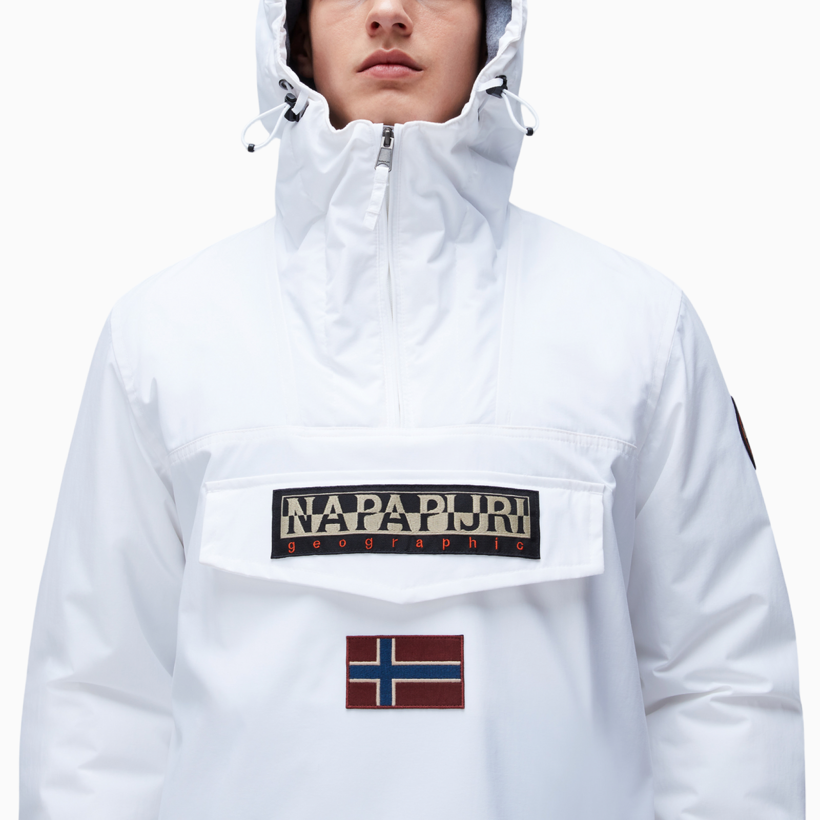 Мъжко бяло яке Napapijri Men Jacket Rainforest Close-Up