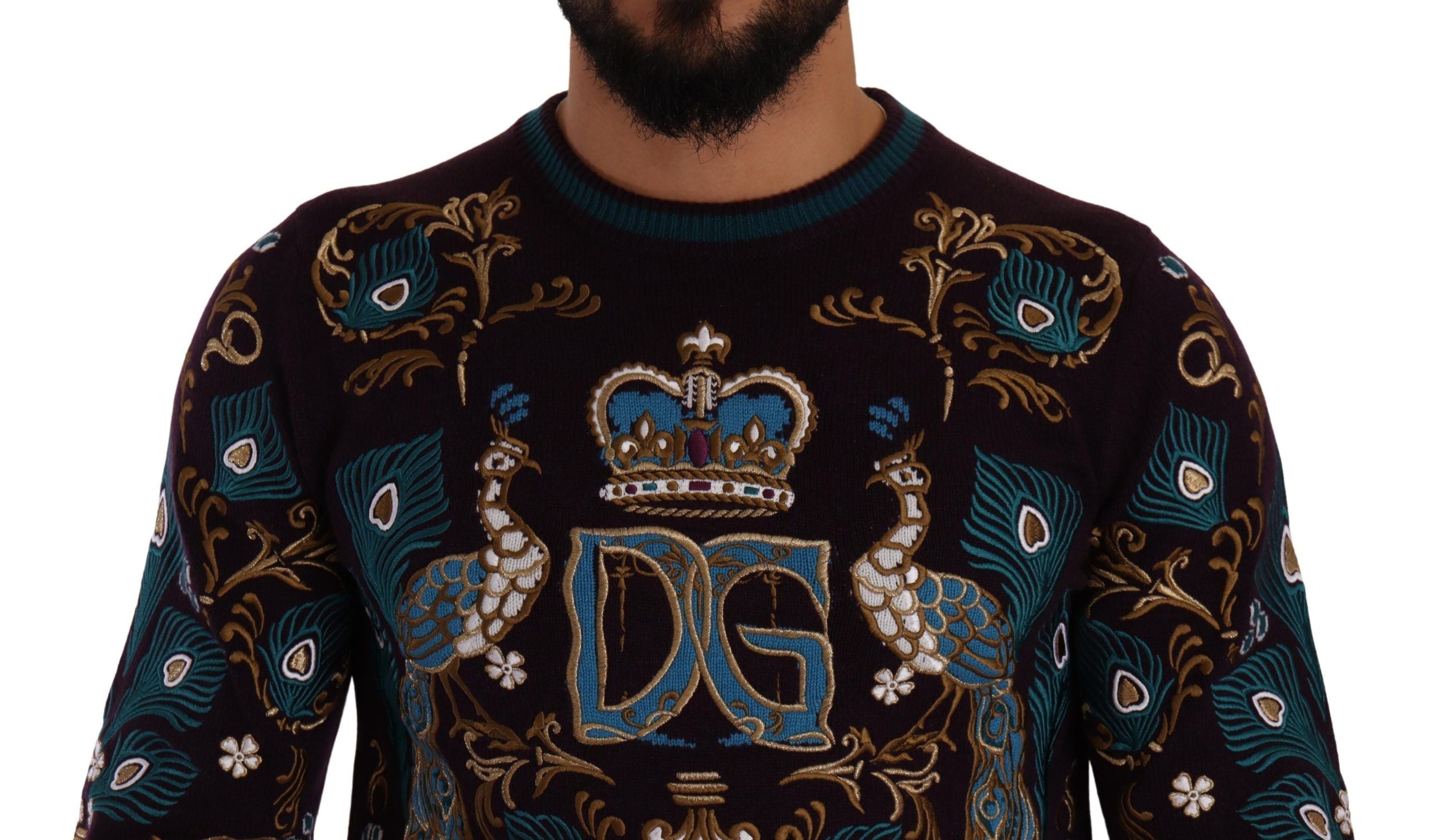 Dolce & Gabbana елегантен кашмирен пуловер с деколте от Бордо