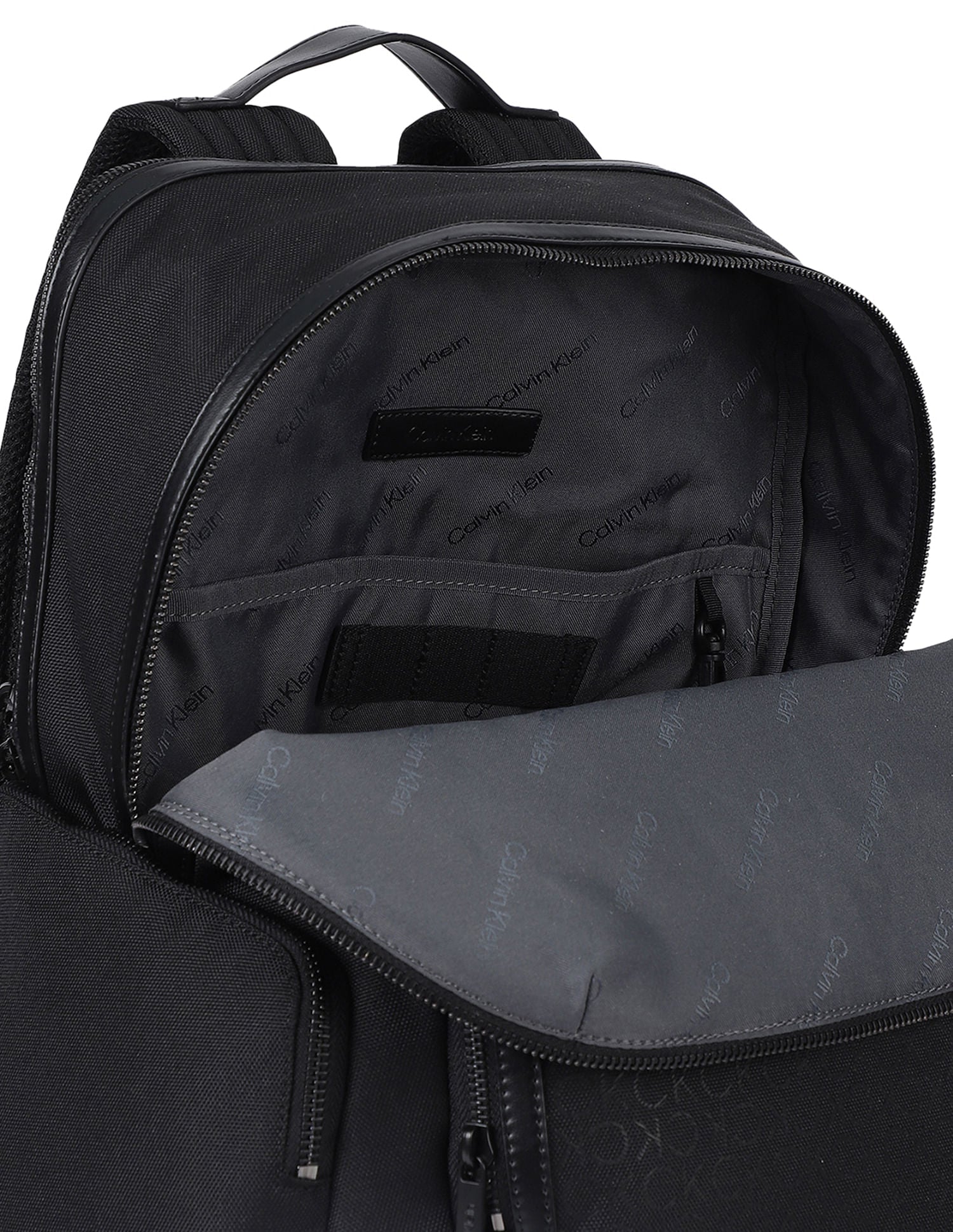 Мъжка раница Men’s rucksack Calvin Klein
K50K512424 Black inside view
