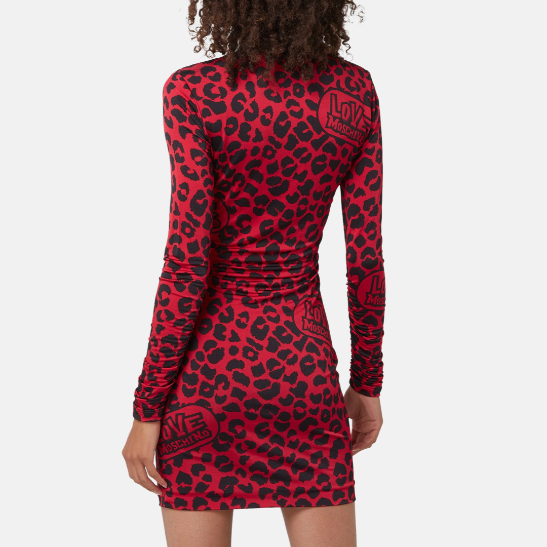 Дамска червена рокля Love Moschino
W5C5180E2380