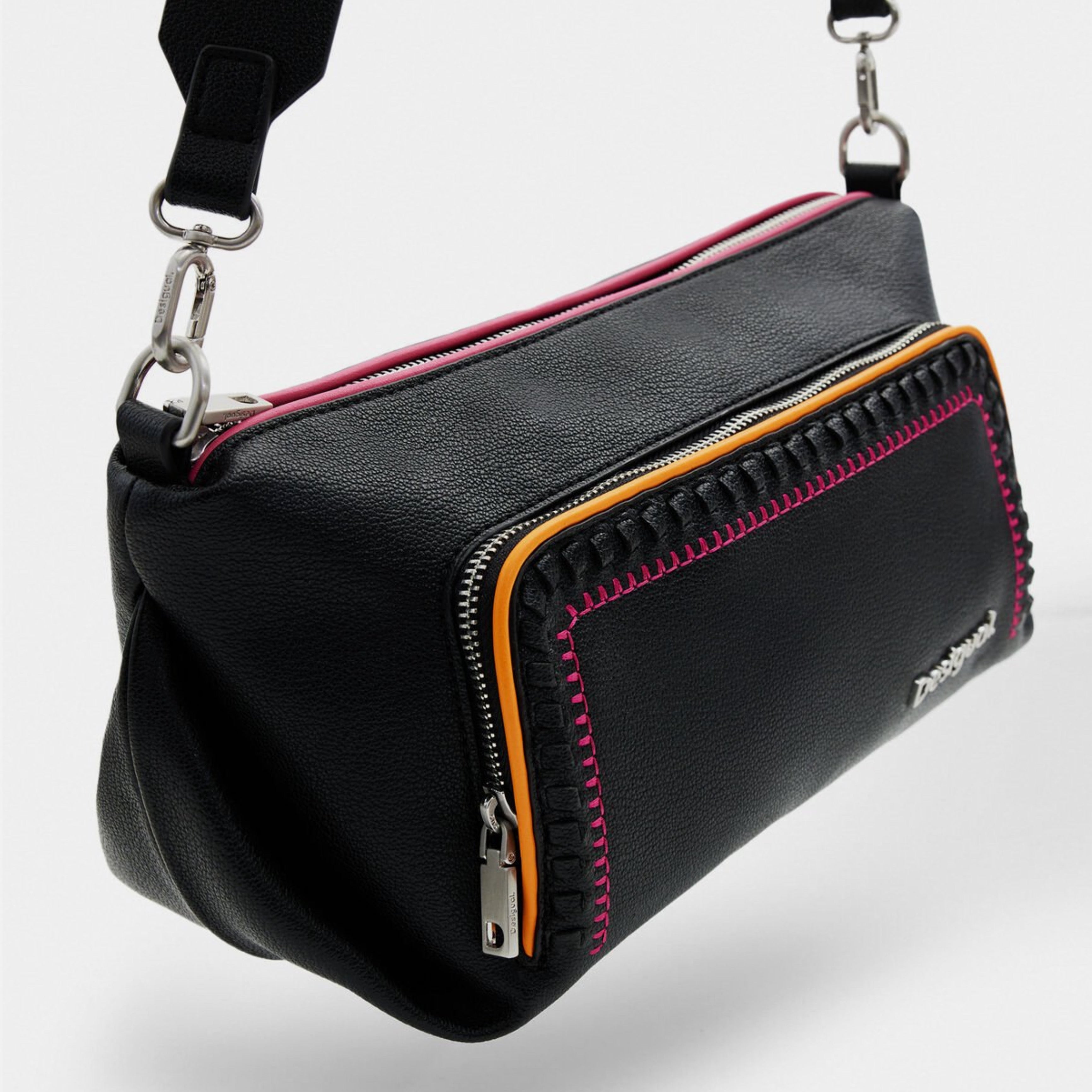 Дамска чанта с бродерии Women’s shoulder embroidered bag Desigual 24SAXP74 2000U Black