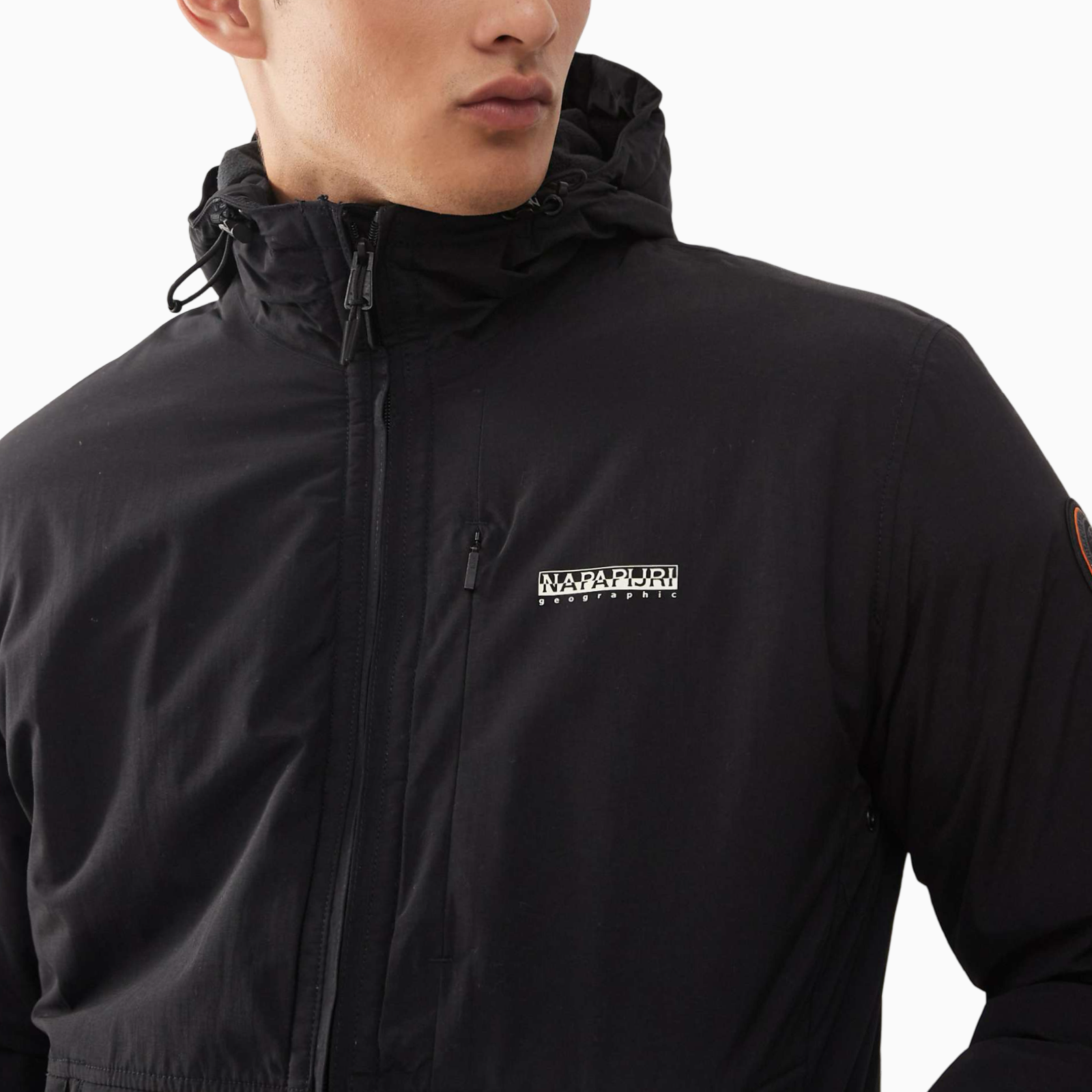 Мъжко черно яке Napapijri Men Jacket
NP0A8928 Close-Up
