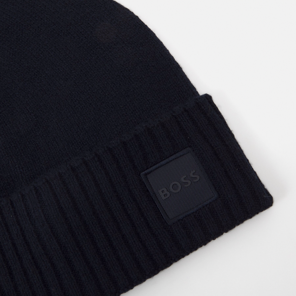 Мъжка зимна шапка Boss Men Hat 50522447 404 Close-Up