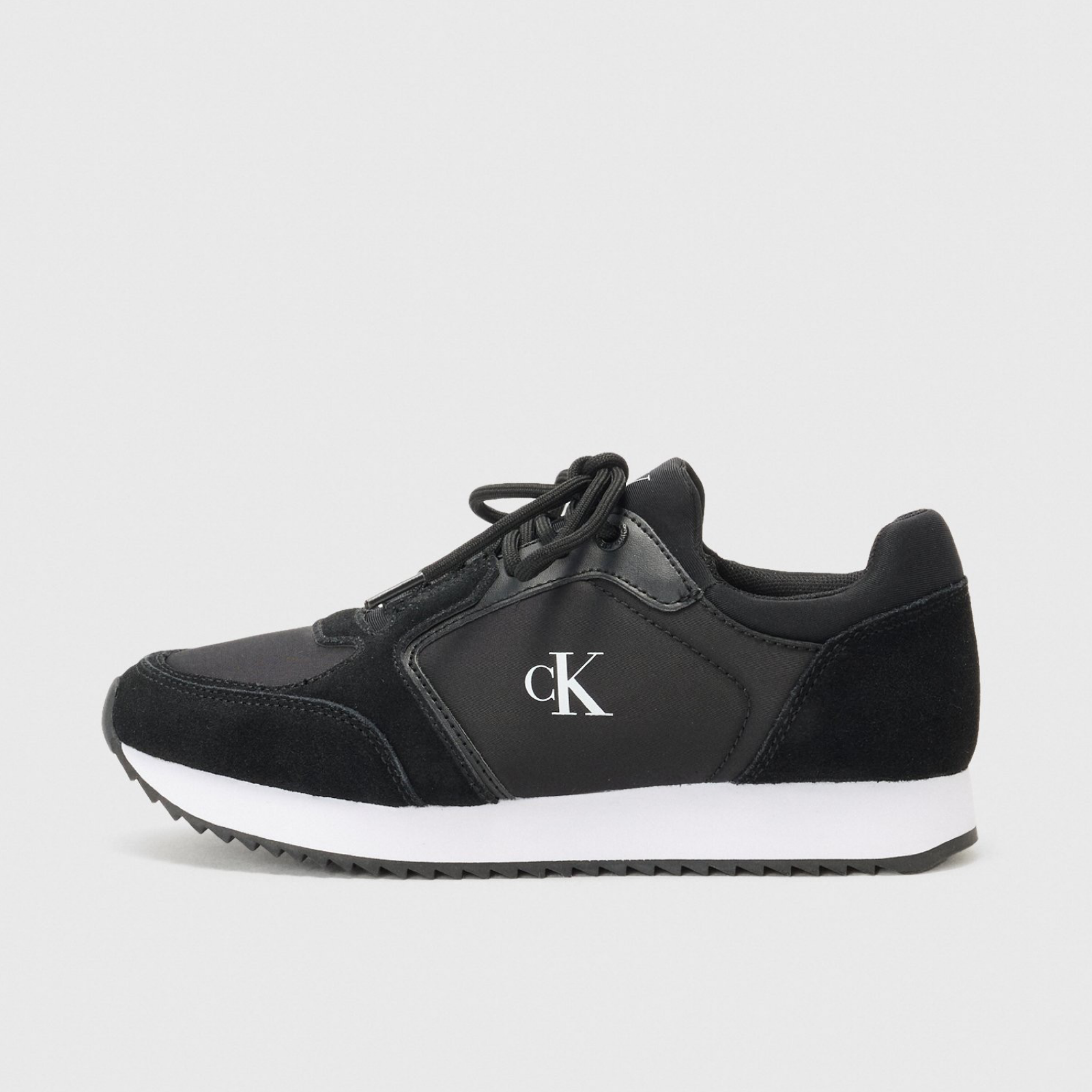 Дамски маратонки Calvin Klein Jeans Women Sneakers YW0YW01644 Medial View