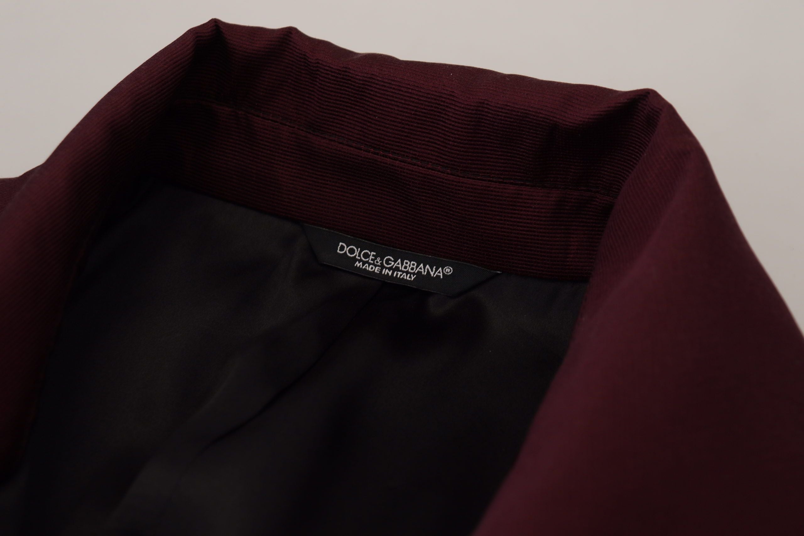 Елегантно двуредно сако от Бордо Dolce & Gabbana