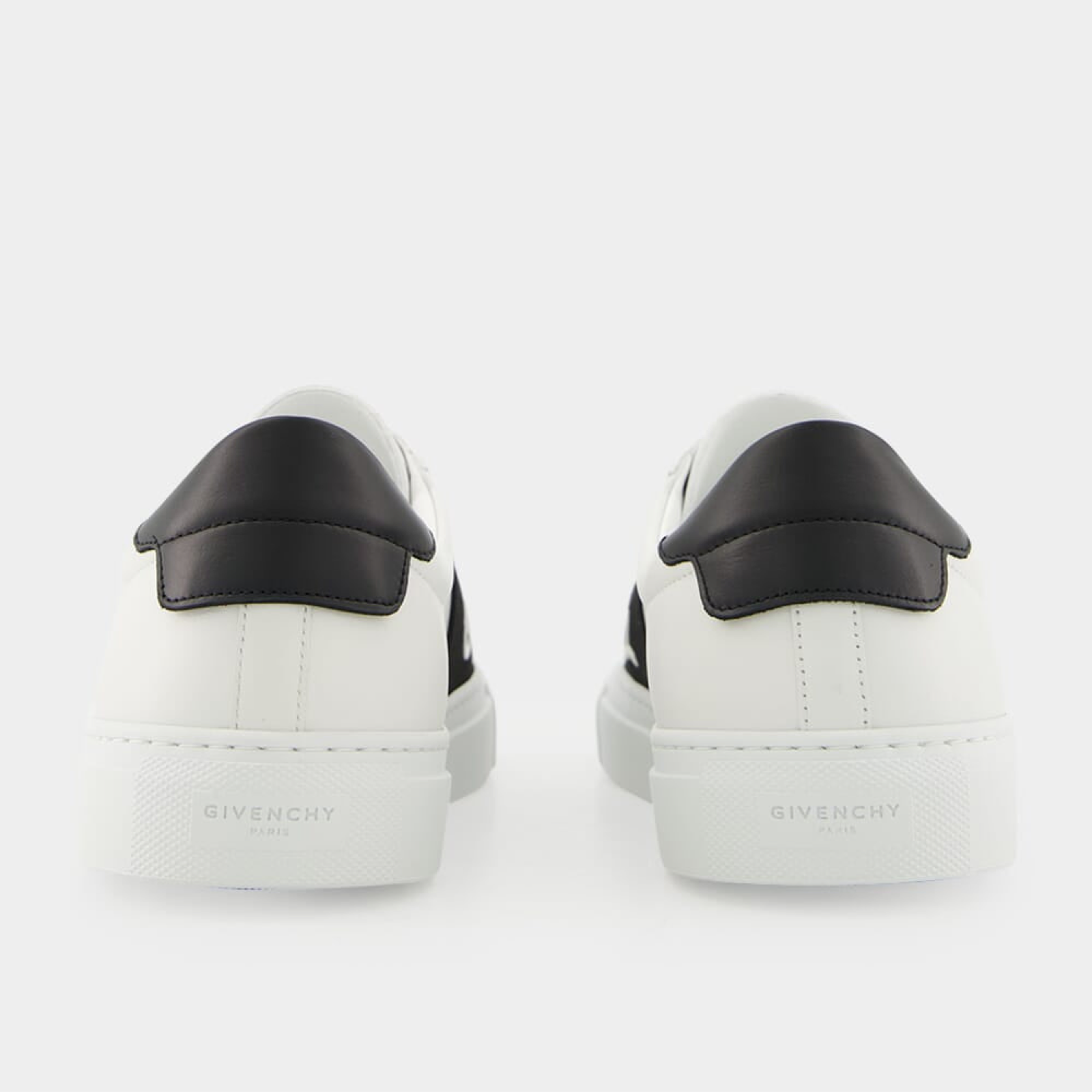 Givenchy Urban Street Women Sneakers BE004JE2DC 116 Heel View