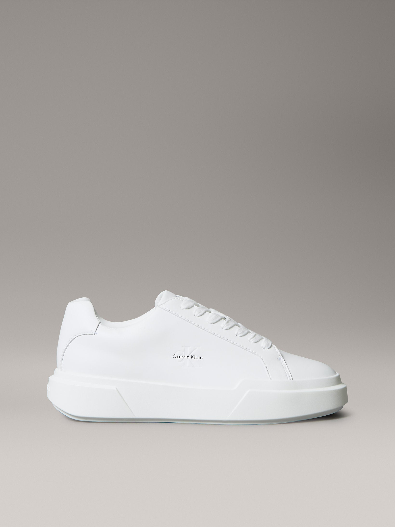 Calvin Klein дамски кецове