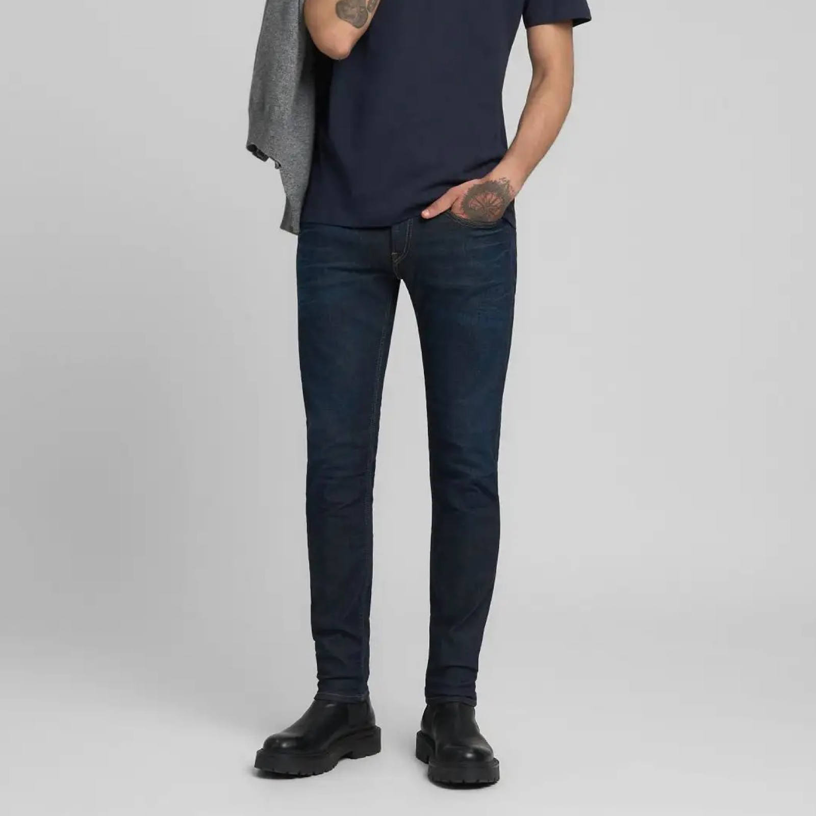 Мъжки дънки Replay Men Jeans M914Y.000.573 922 Front View