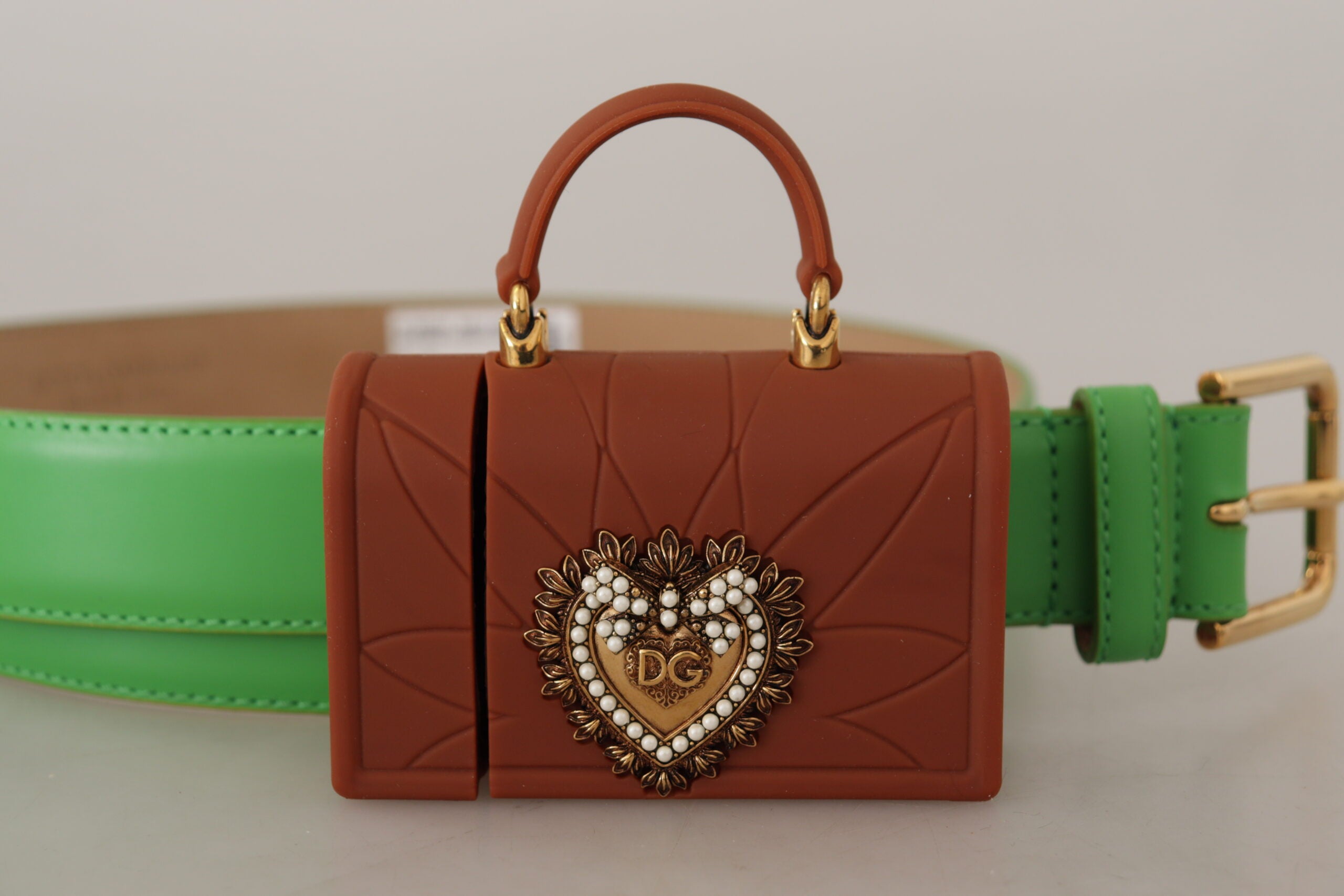 Dolce & Gabbana Chic Emerald кожен колан с гравирана катарама