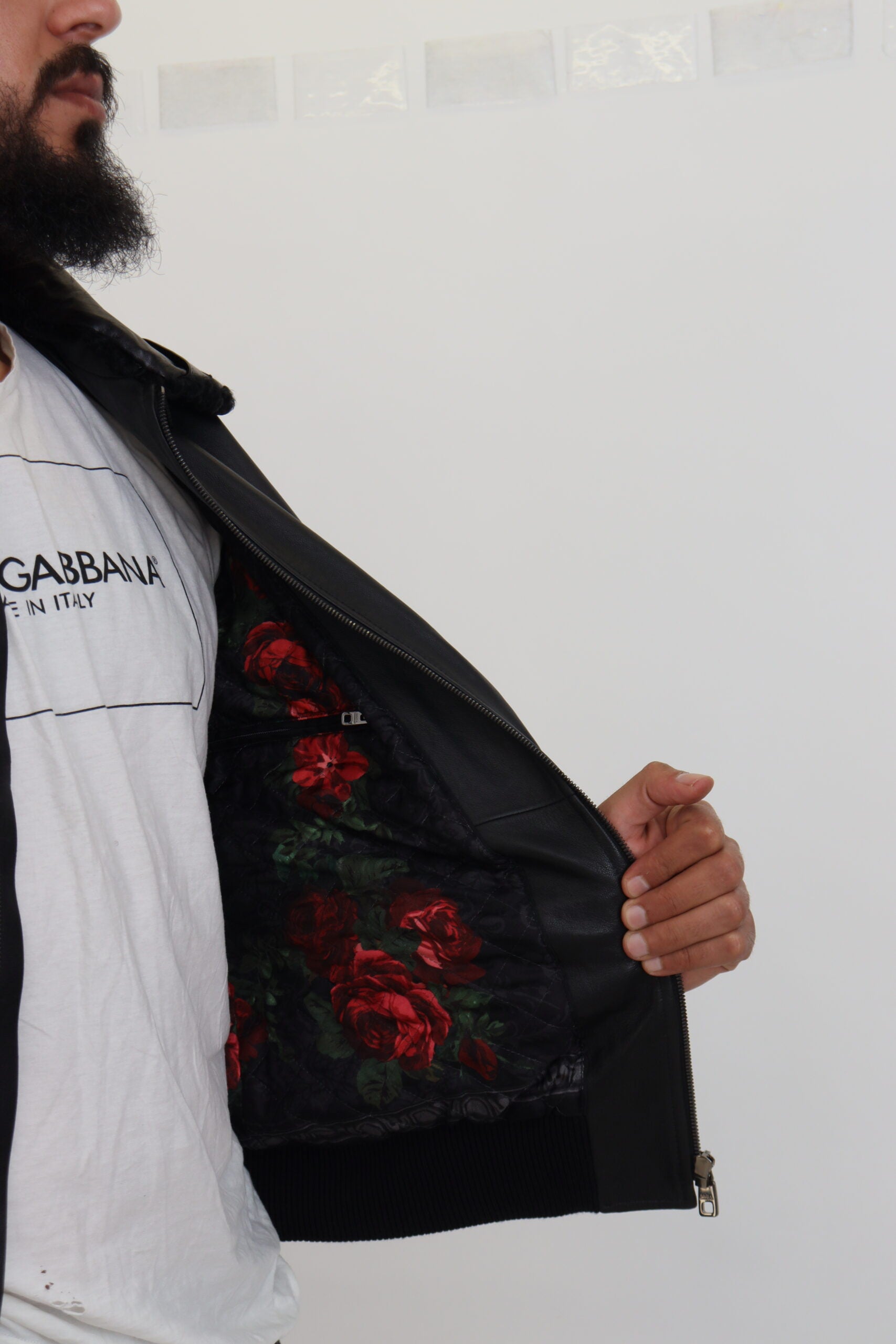 Dolce & Gabbana Chic черно кожено яке с копринена подплата