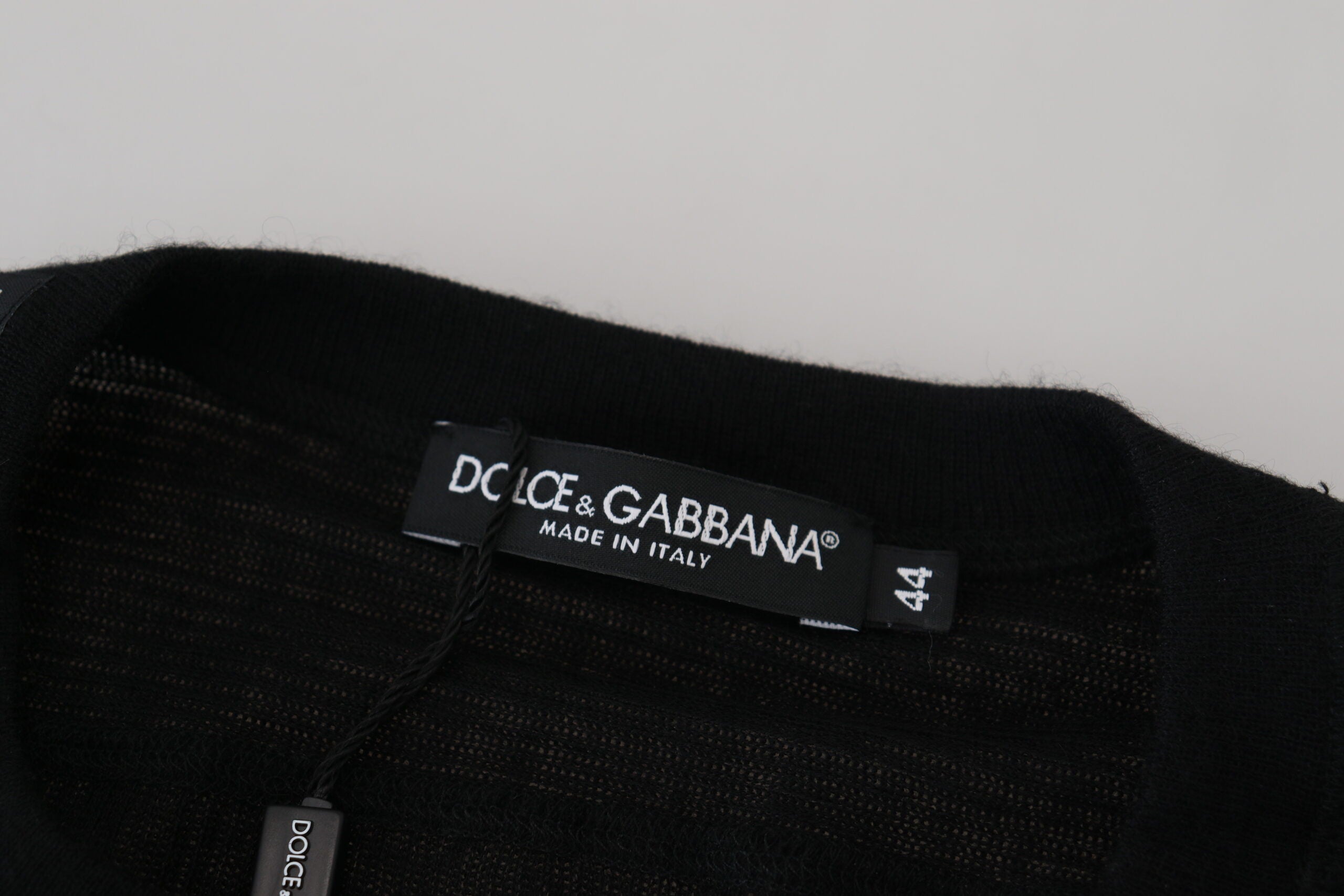 Елегантен черен кашмирен пуловер Dolce & Gabbana