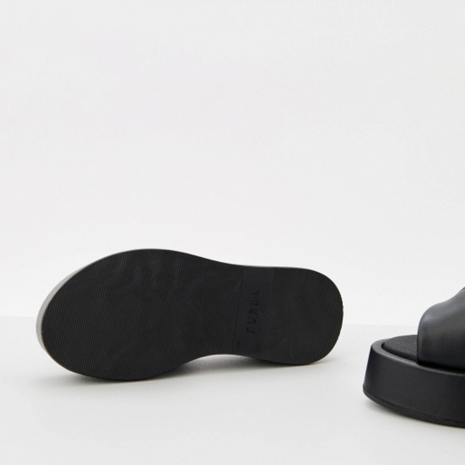 Дамски чехли Furla Women Slippers YH85FPN BX2895 O6000 Insole View