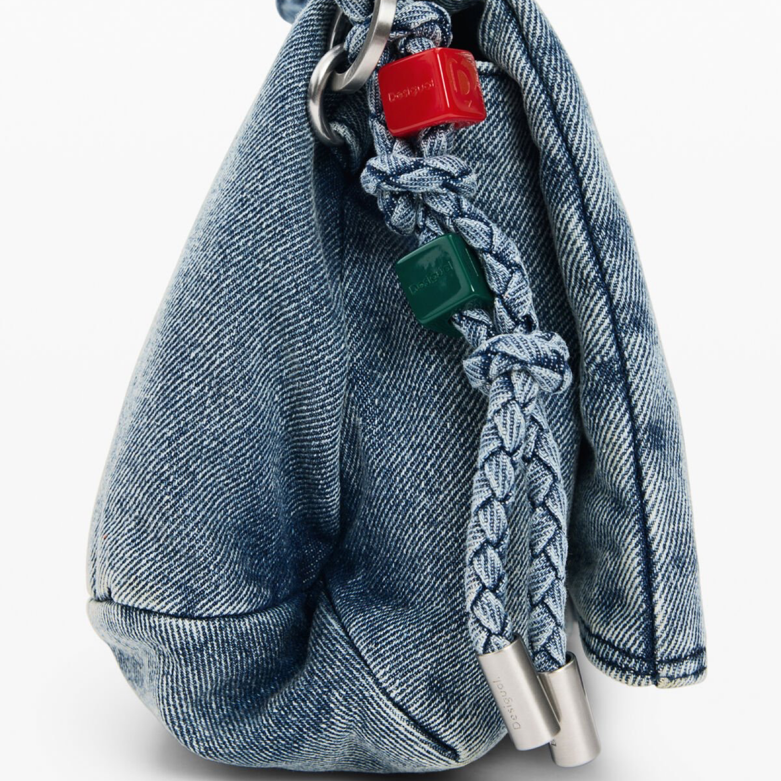 Дамска дънкова чанта Desigual Women Denim Handbag 26SAXD28 5005 Close-Up