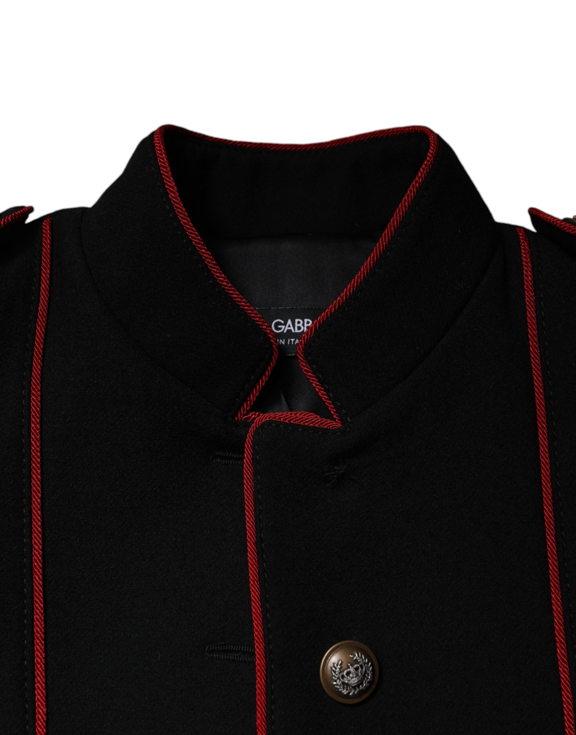 Черно едноредно яке Dolce & Gabbana с тренчкот
