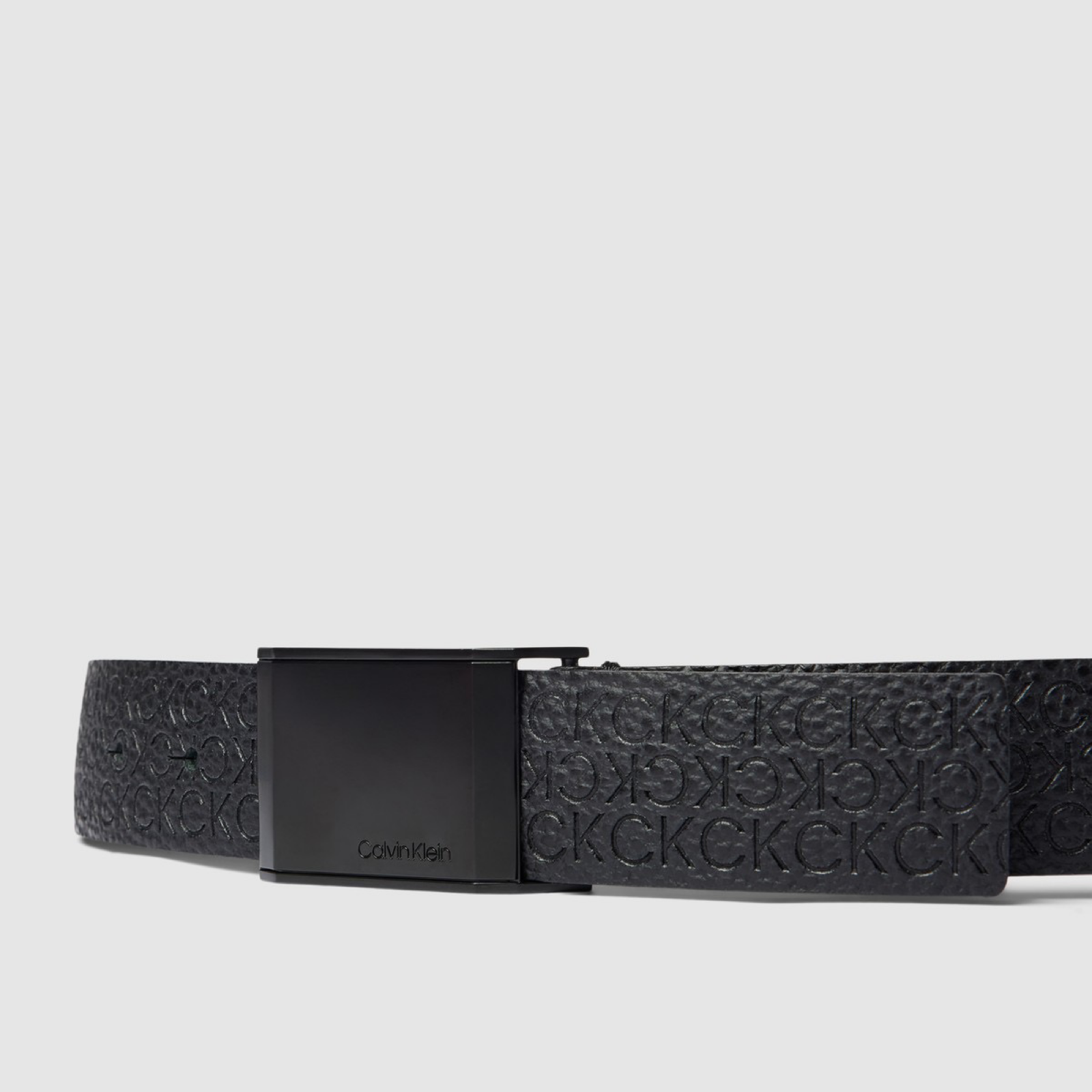 Мъжки колан Calvin Klein Men Belt K50K510373 Close-Up