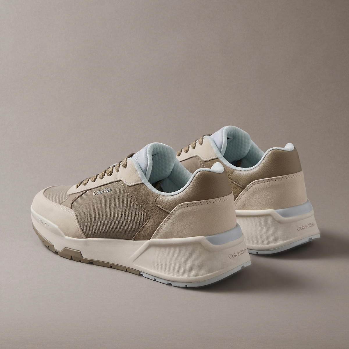 Мъжки маратонки Calvin Klein Men Sneakers HM0HM02308 0H3 Heel View