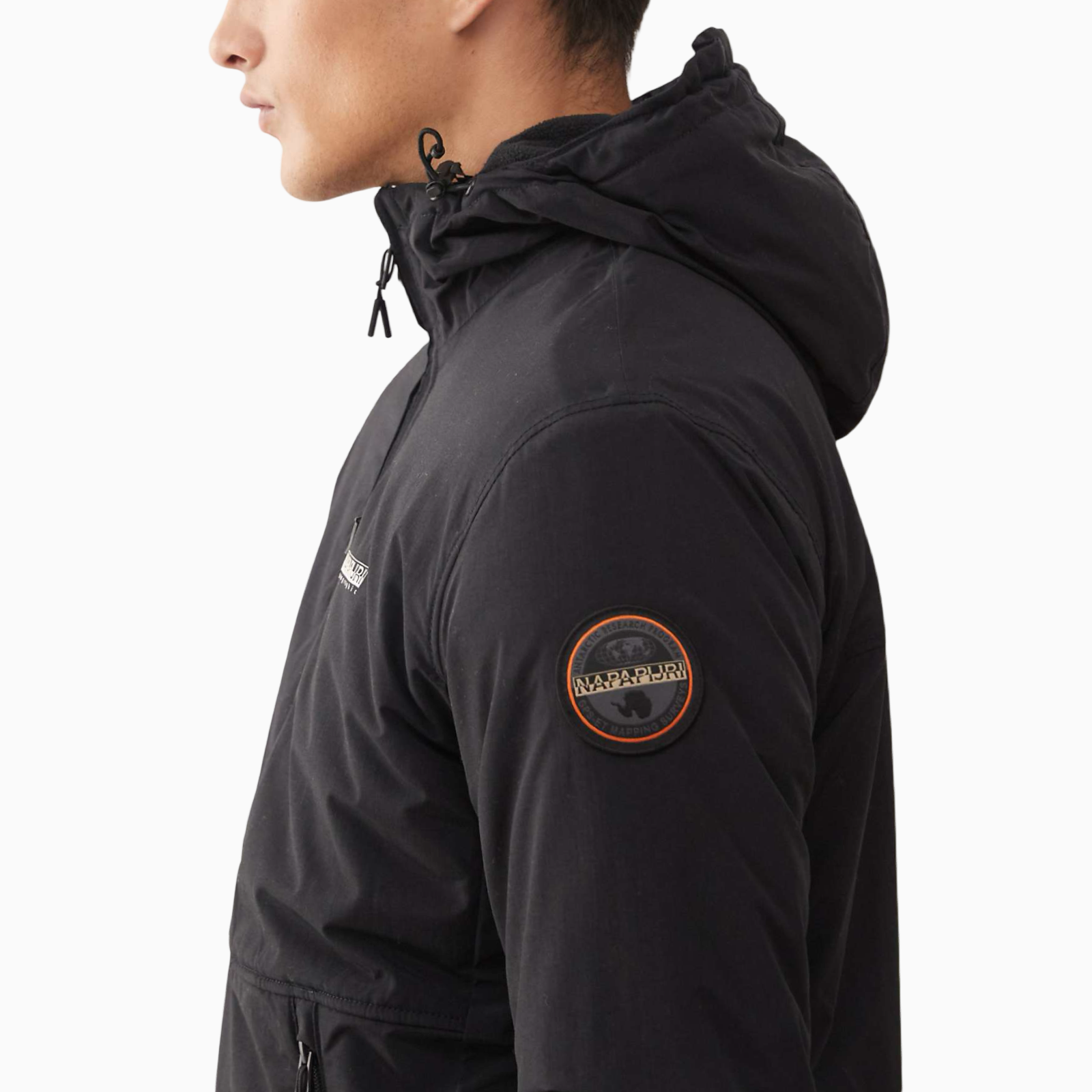 Мъжко черно яке Napapijri Men Jacket
NP0A8928 Side View