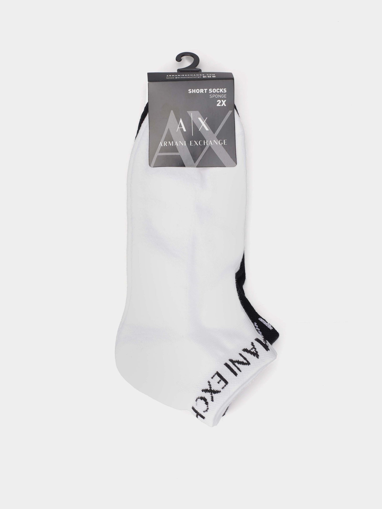 Мъжки къси чорапи 2 чифта в комплект бяло и черно Men’s socks Armani Exchange
956013 CC406 54510 Pack view