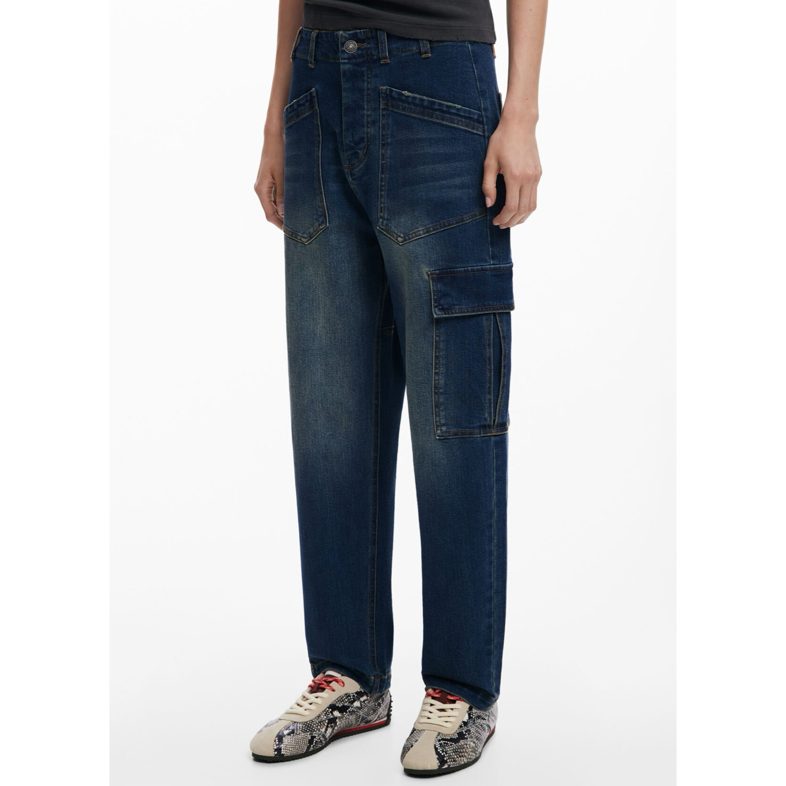 Дамски дънки Desigual Jeans 25WWDD06 Side View