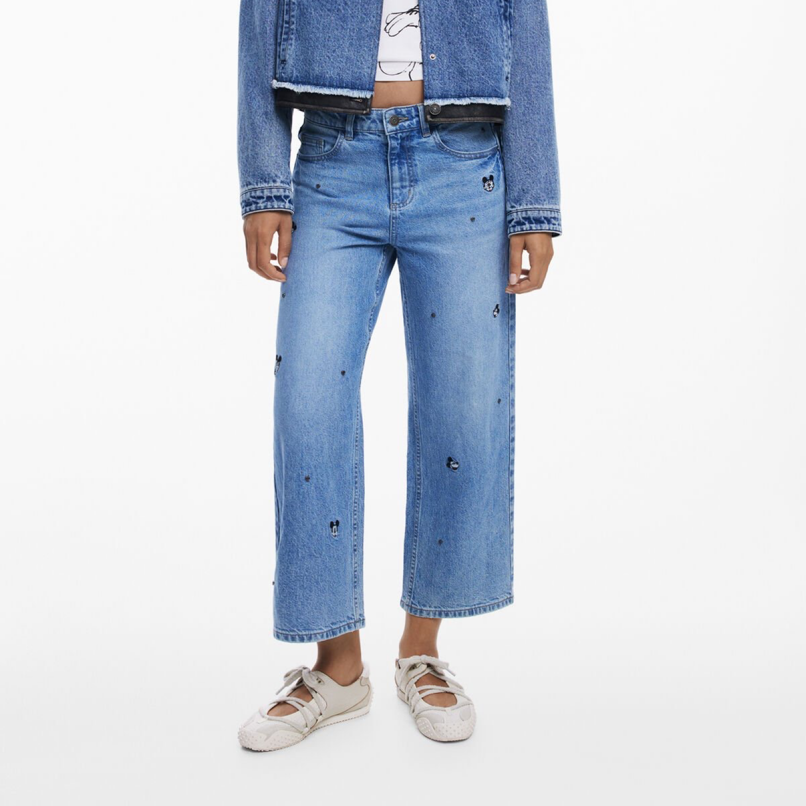 Дамски дънки Desigual Jeans 25WWDD17 Front View