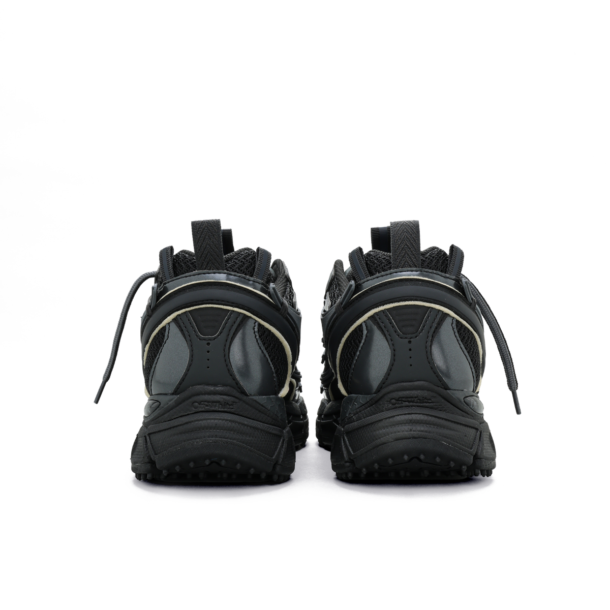 Мъжки кецове Men’s sneakers Off-White
Be Right Back OMIA295C99FAB0011010 Black heels view