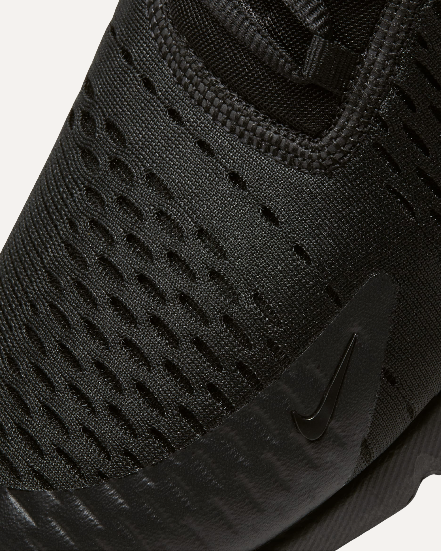 Мъжки маратонки Nike Air Max 270 Triple Black Men Sneakers AH8050-005 Close-Up