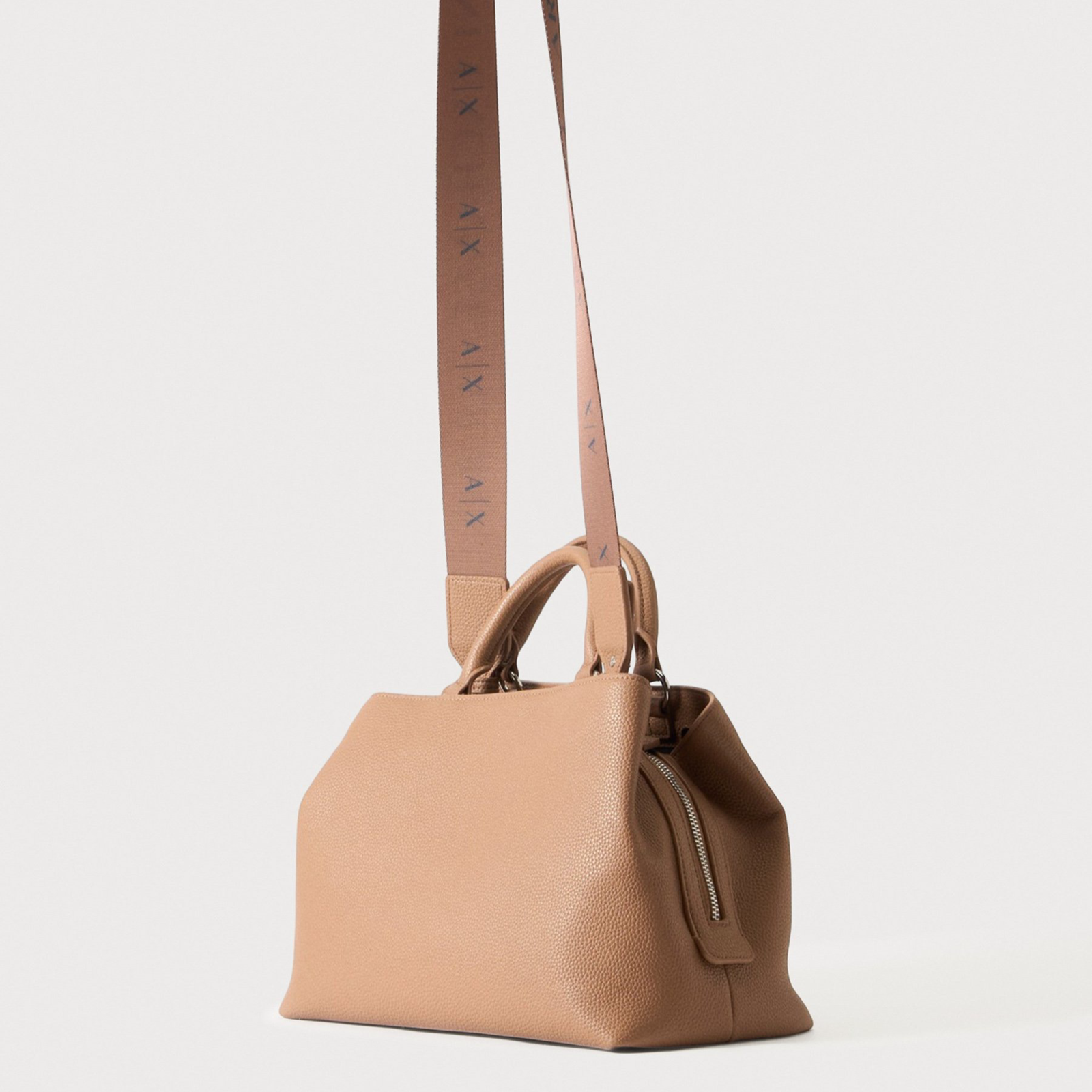 Дамска кафява чанта Armani Exchange Women Handbag XW001545 AF17019 U6186 Back View