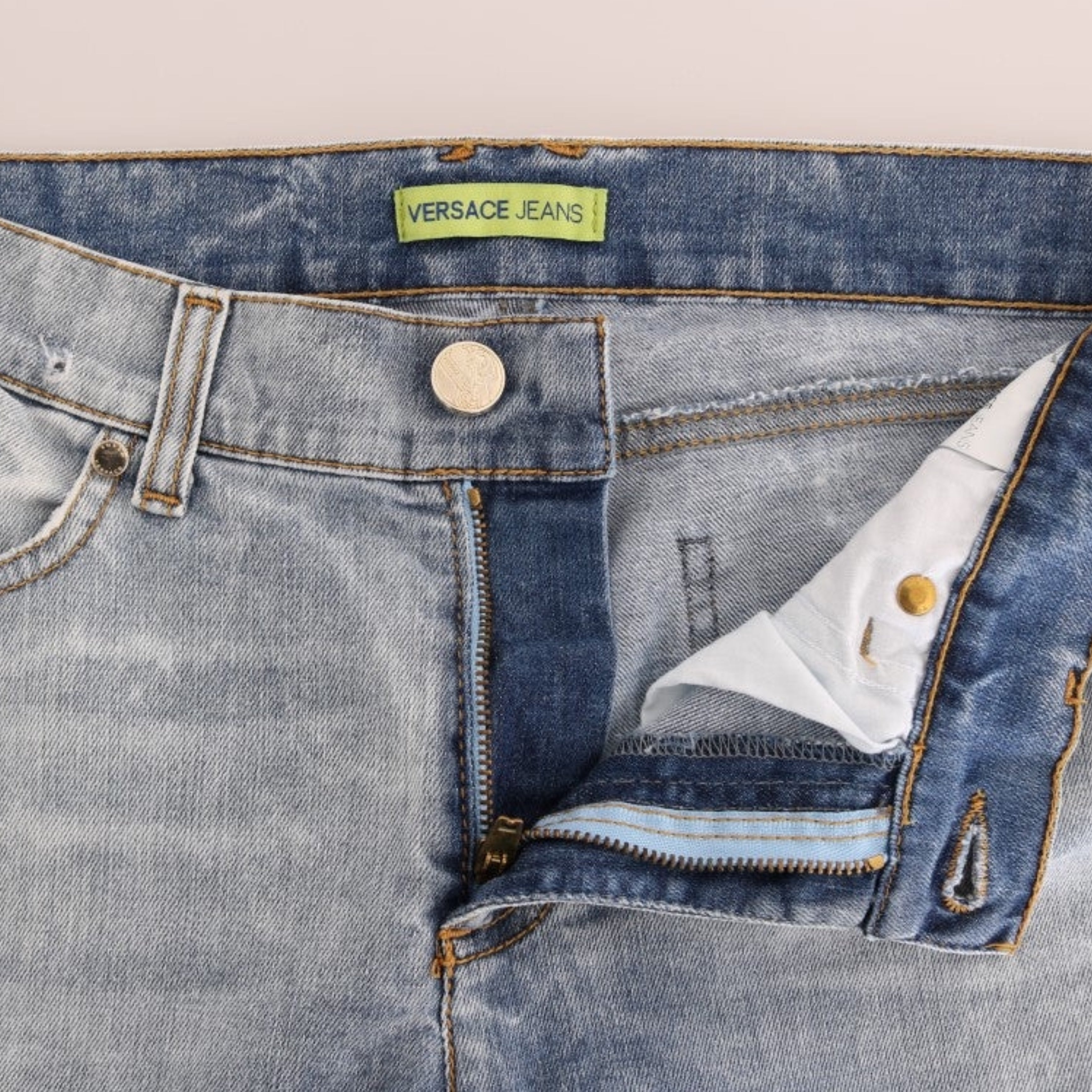 Дамски дънки Versace Jeans в светло синьо