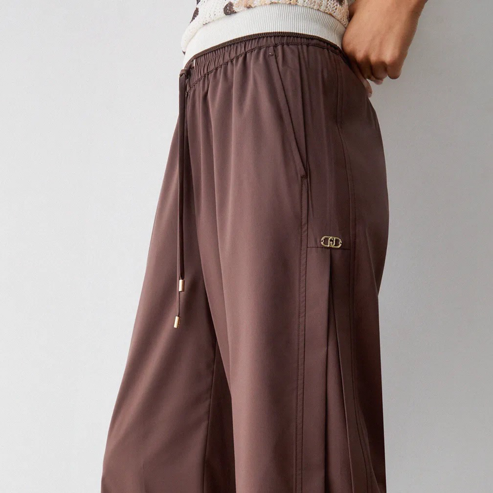 Дамски кафяв панталон Liu Jo Women Trousers TA6181 TS922 91015 Close-Up