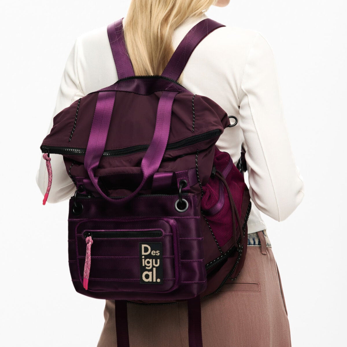 Дамска раница Desigual women’s rucksack 26SAKY13 3004 Front view