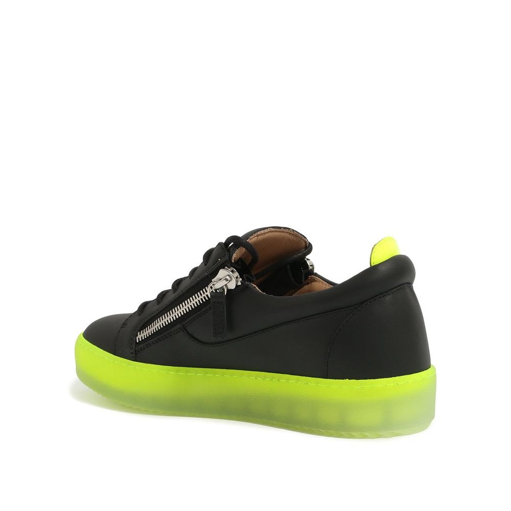 Дамски кецове Women’s sneakers RM20030 003 heel view