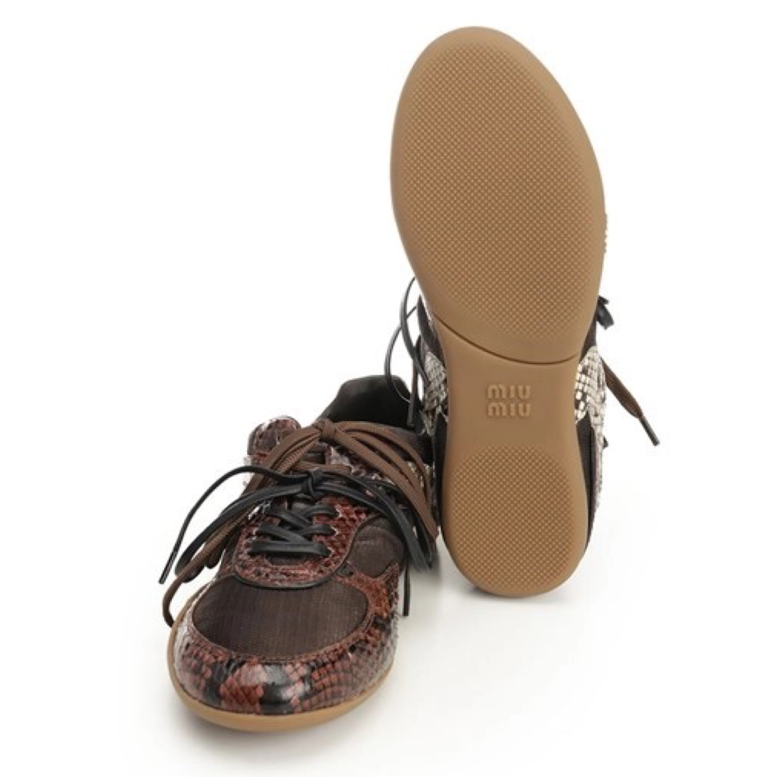 Miu Miu Gymnasium Technical Sneakers
5E428E3ZL4005F0Q70 Insole View