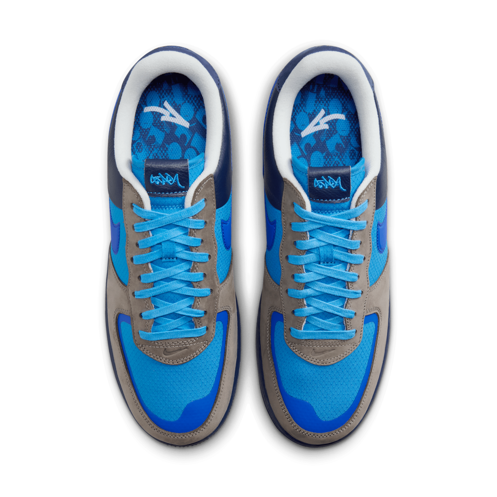 Nike Air Force 1 Low x Stash Sneakers