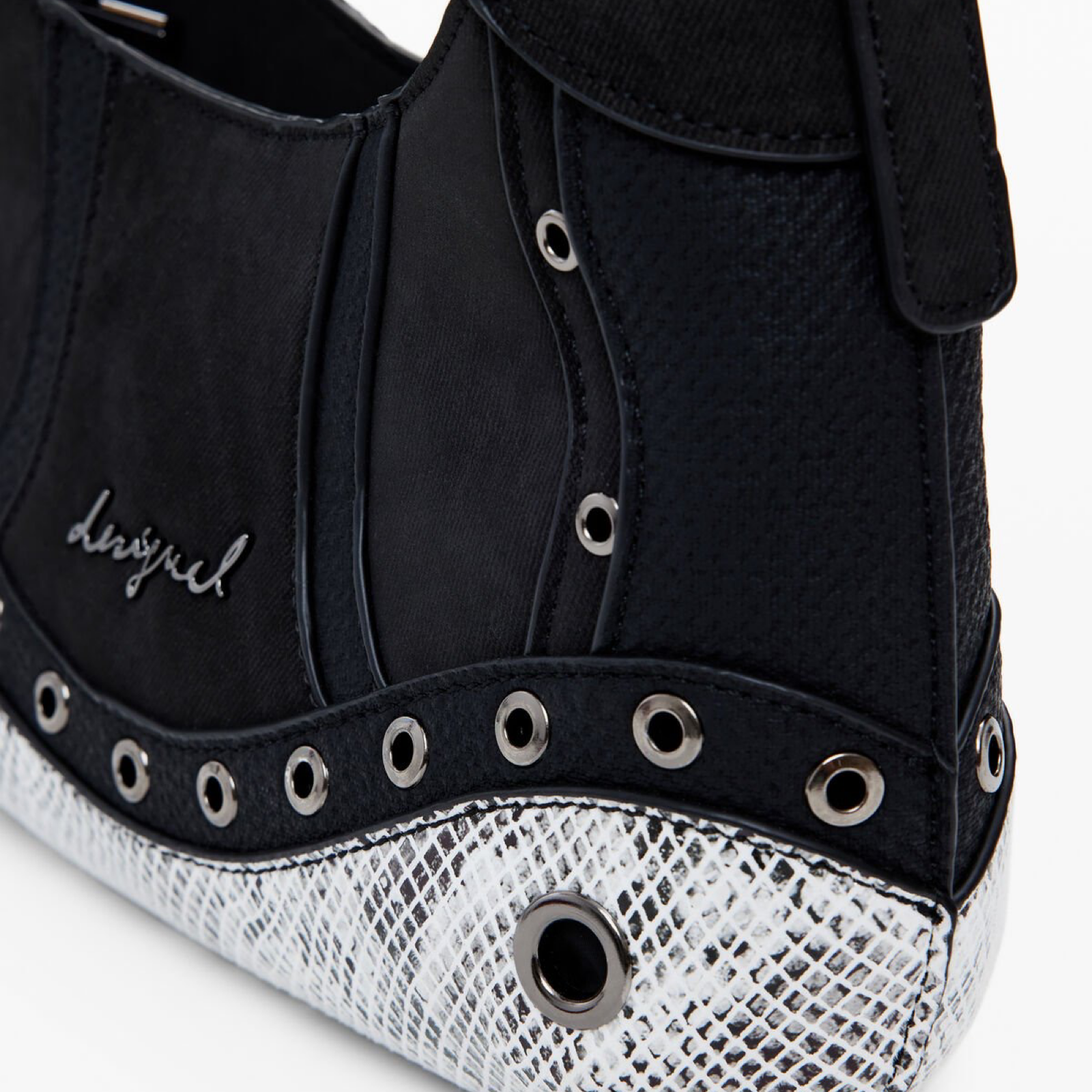 Дамска чанта Desigual Women Bag 25WAXP23 Close-Up