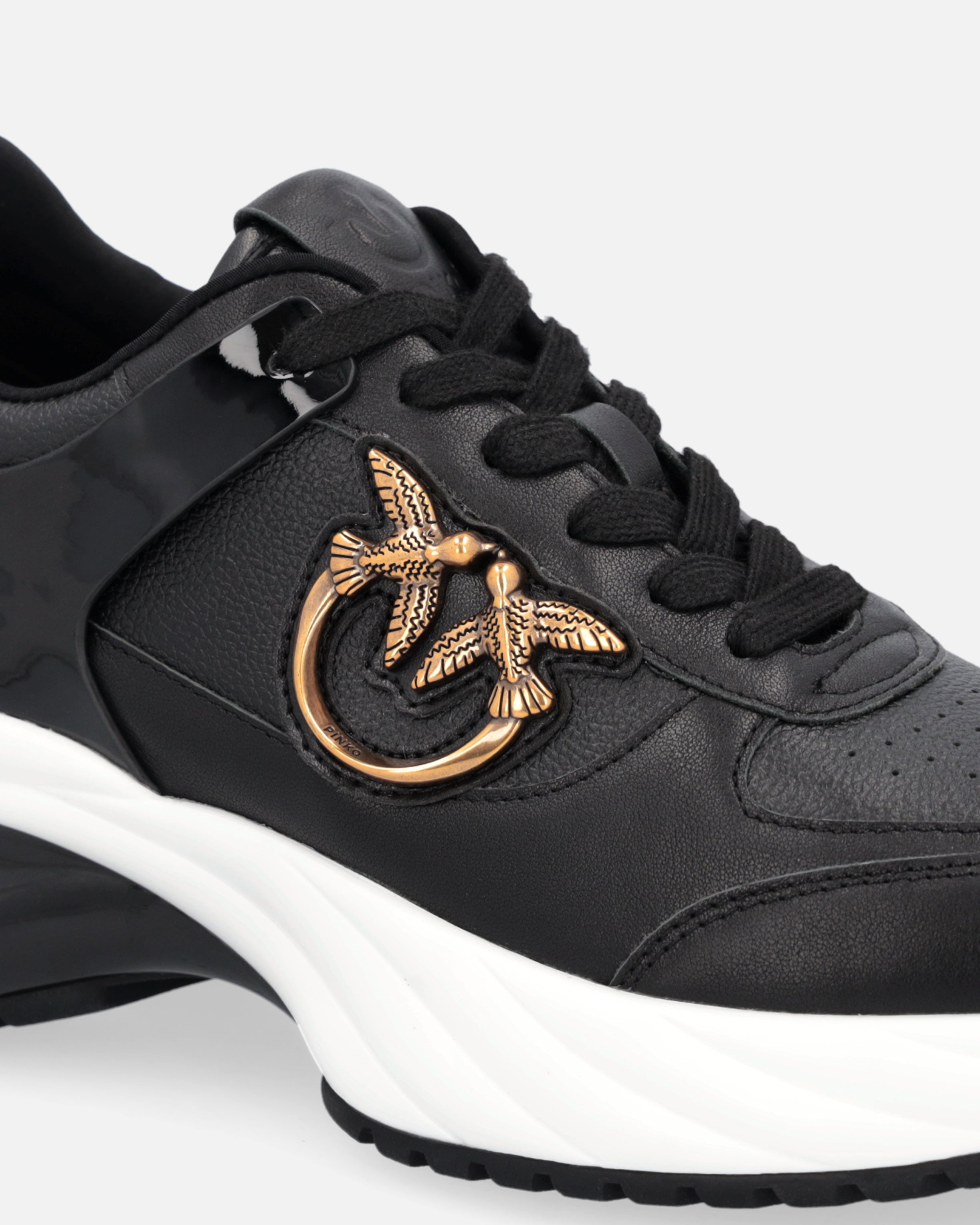 Мъжки маратонки Women’s sneakers PINKO Ariel SS0027P025 Z99 Black logo view