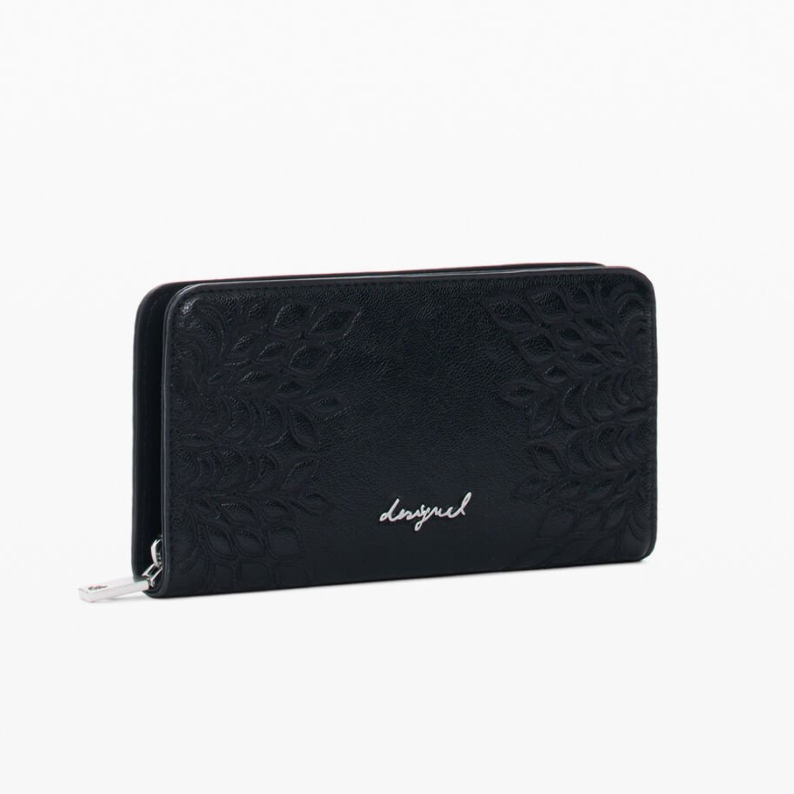 Дамско портмоне Desigual Women Wallet 26SAYP20 2000U Side View