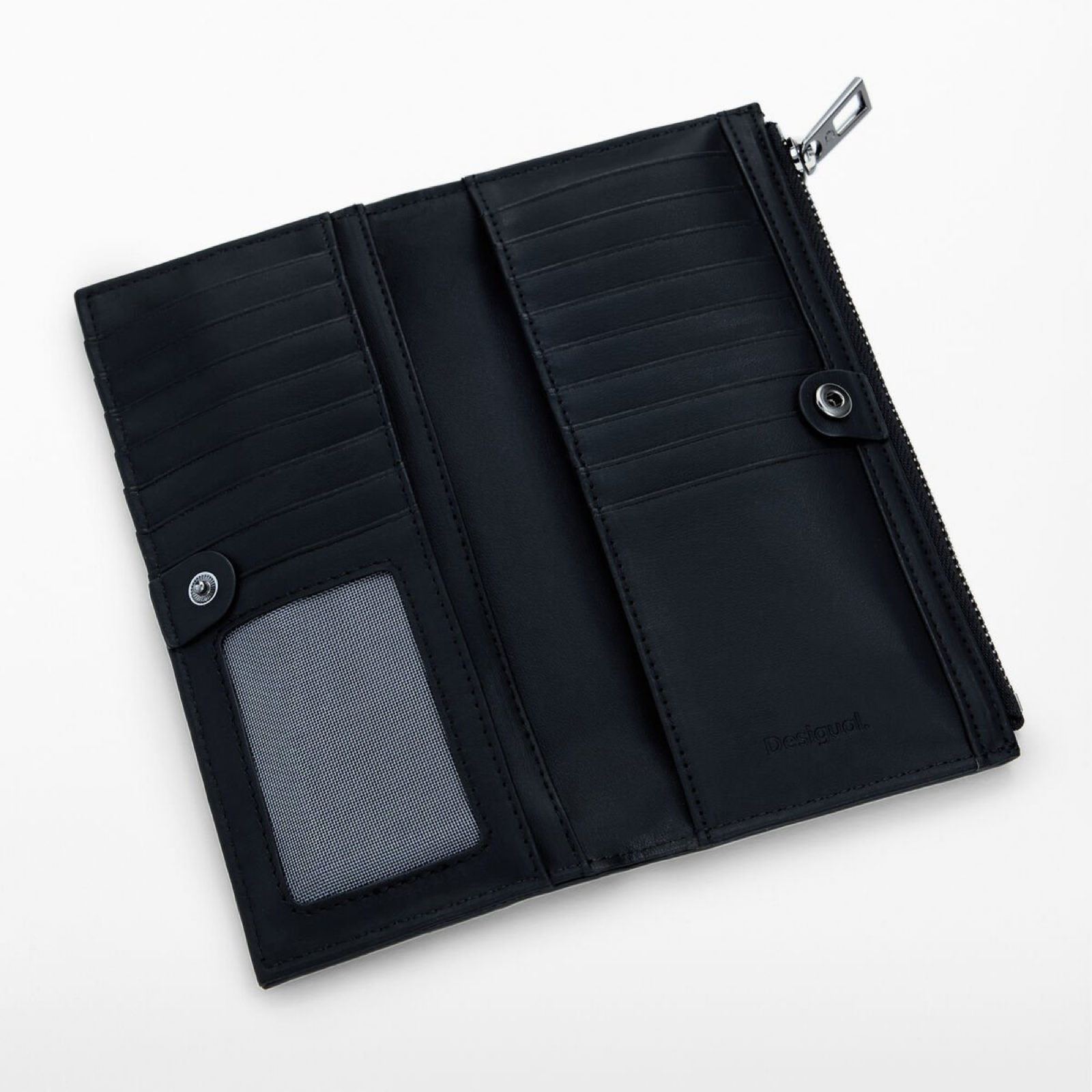 Дамско портмоне Desigual Wallet 25WAYP27 Inside View