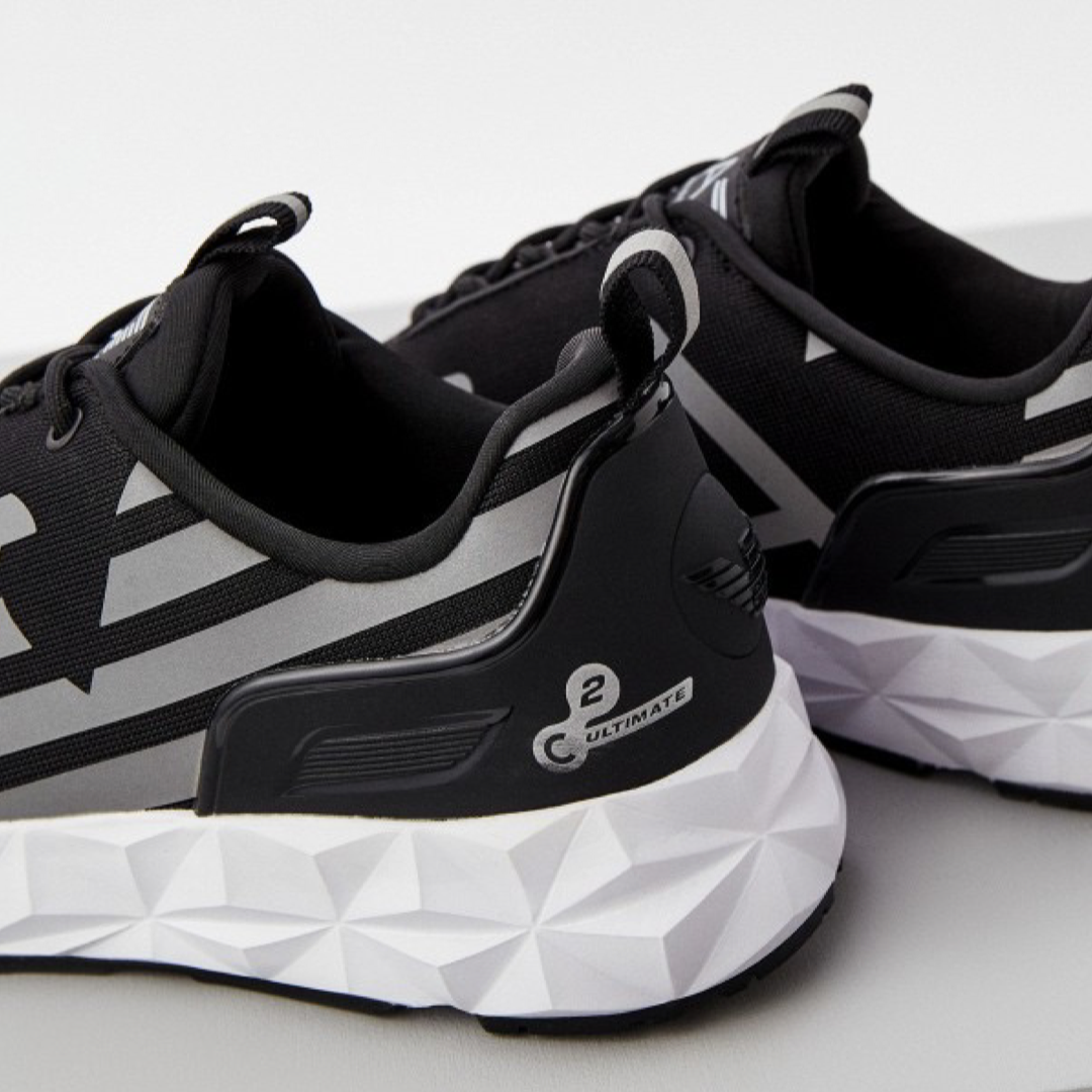 Мъжки маратонки EA7 Emporio Armani
X8X033 XCC52 N629