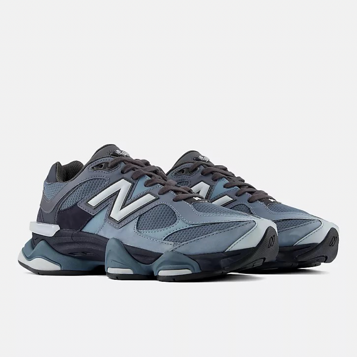 Мъжки маратонки New Balance 9060 Men Sneakers U906043A Lateral View