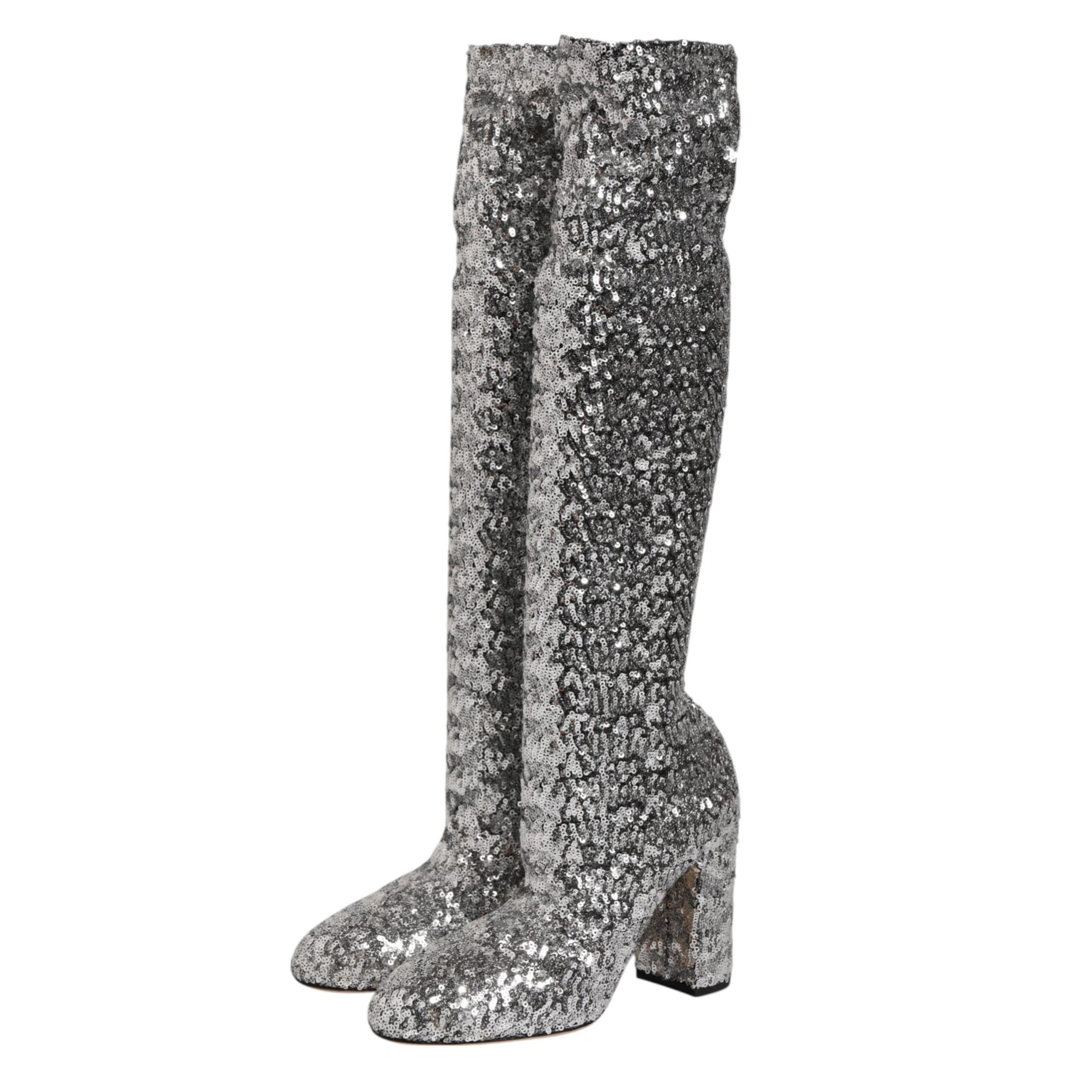 Дамски високи ботуши със сребристи пайети Women’s silver high boots DOLCE & GABBANA CU0424 AS937 8B418 angled view