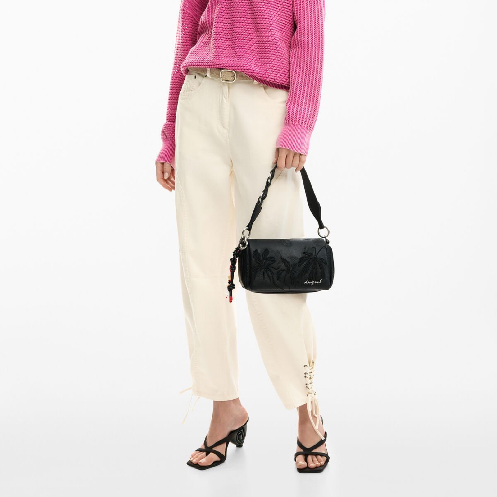 Дамска чанта Desigual Women Handbag 26SAXP88 2000U Hand View