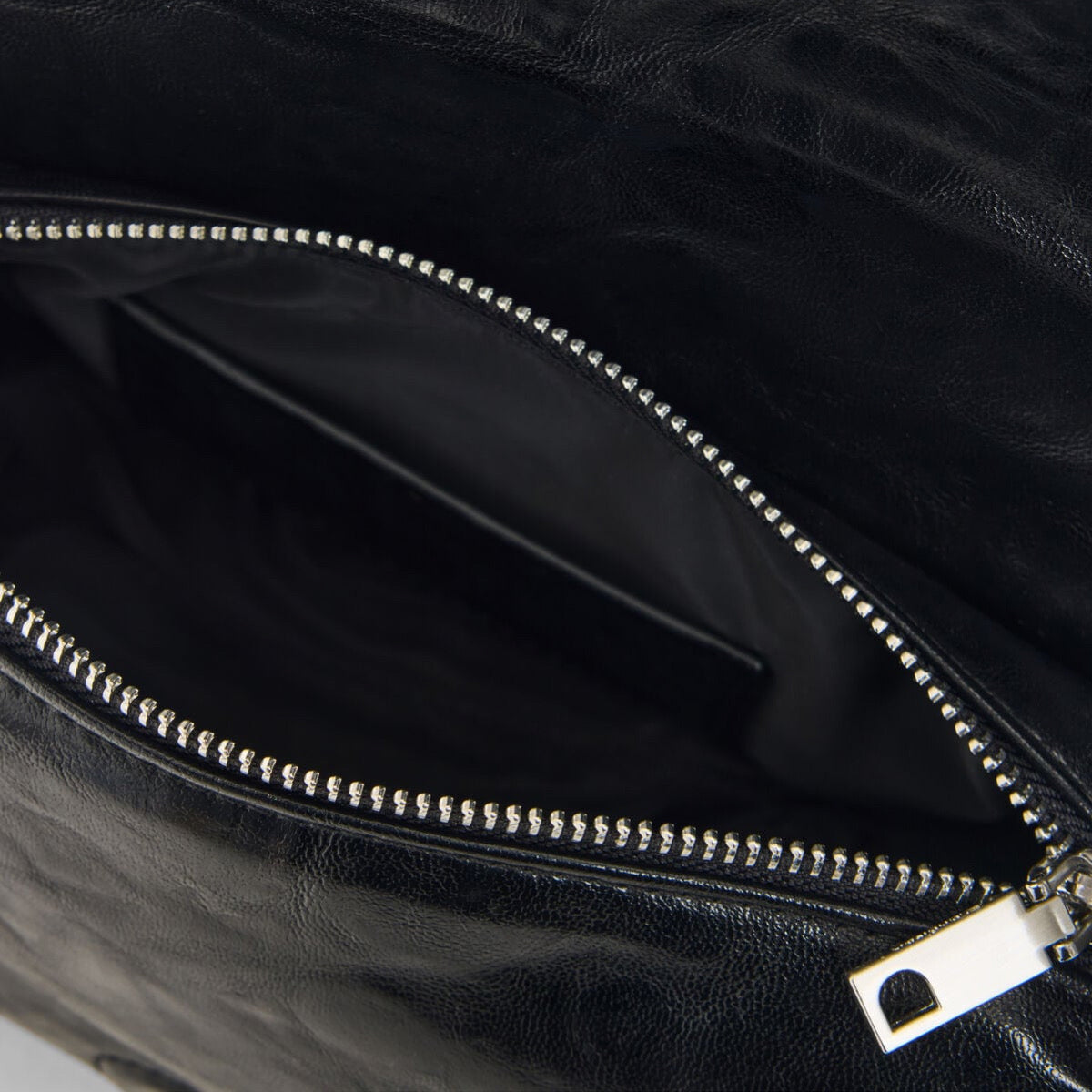 Дамска чанта Desigul women’s crossbody bag 26WAXPA9 2000 Inside view